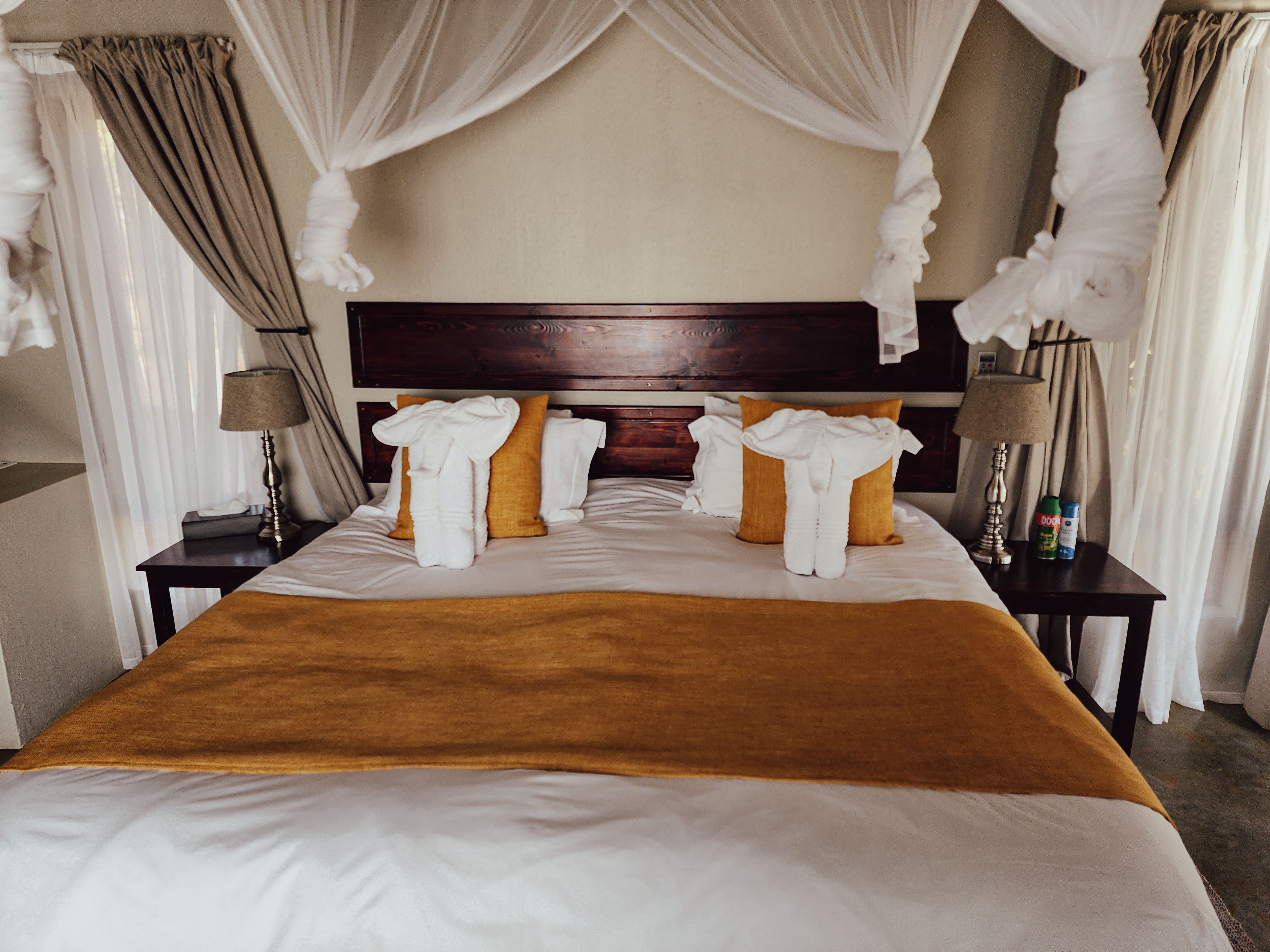 Finch Hatton's — Standard Tent