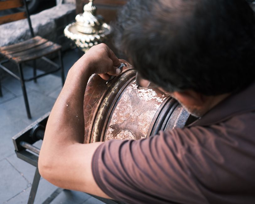 Atelier de gravure sur cuivre chez Dimitris Angelopoulos