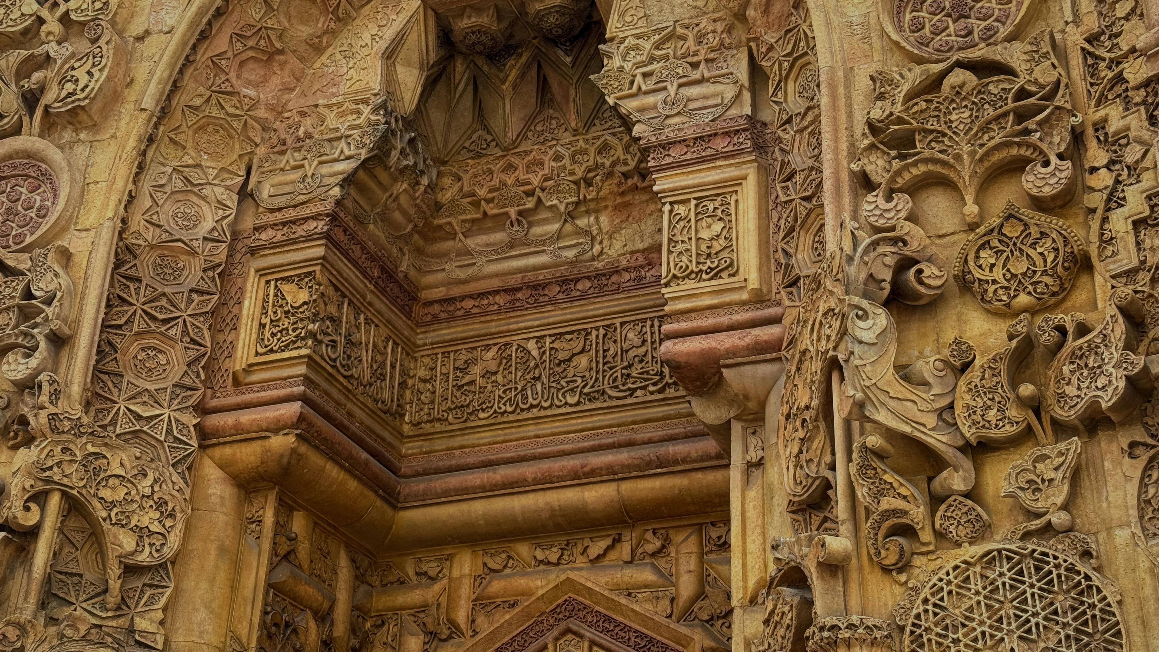 historical landmark, cityscape, mountain view