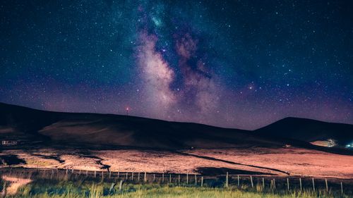 Free A breathtaking view of the Milky Way illuminating the night sky over Giresun, Türkiye. Stock Photo