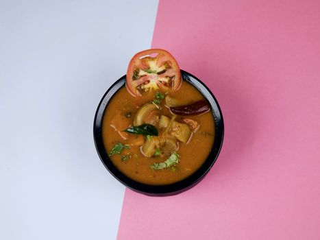 Curry Vegan Piquant aux Pois Chiches