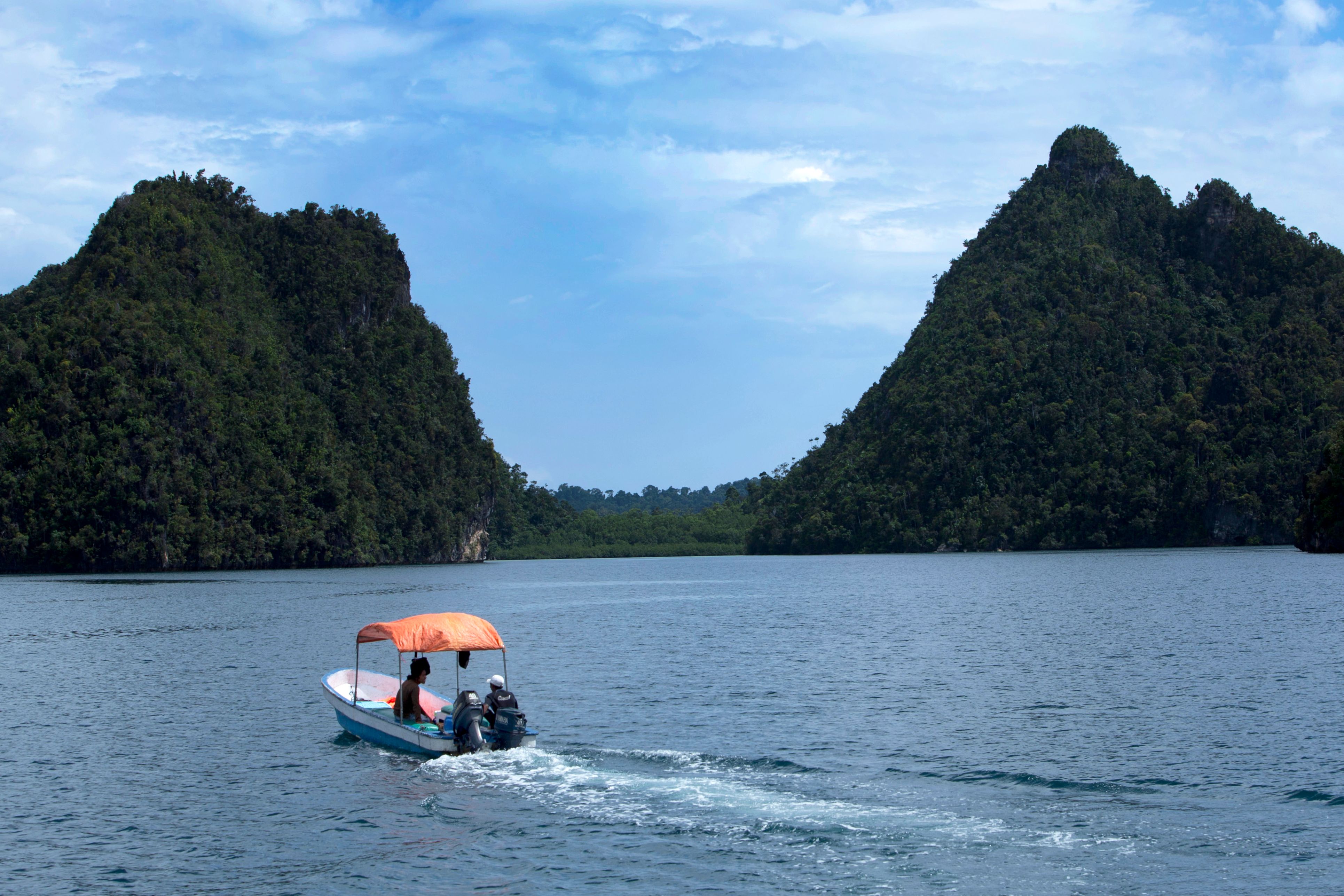 Island Hopping activity
