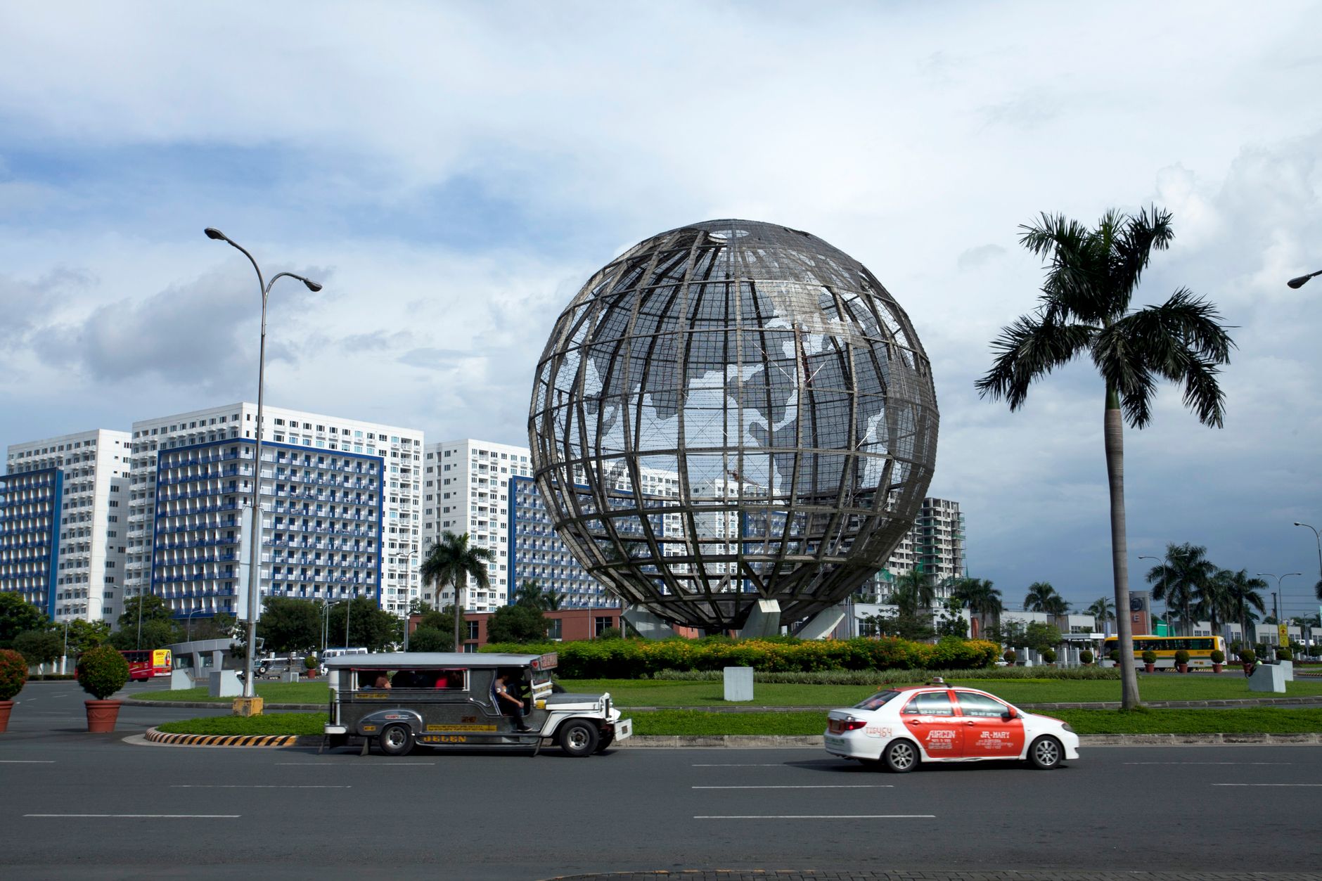 Manila photo 6