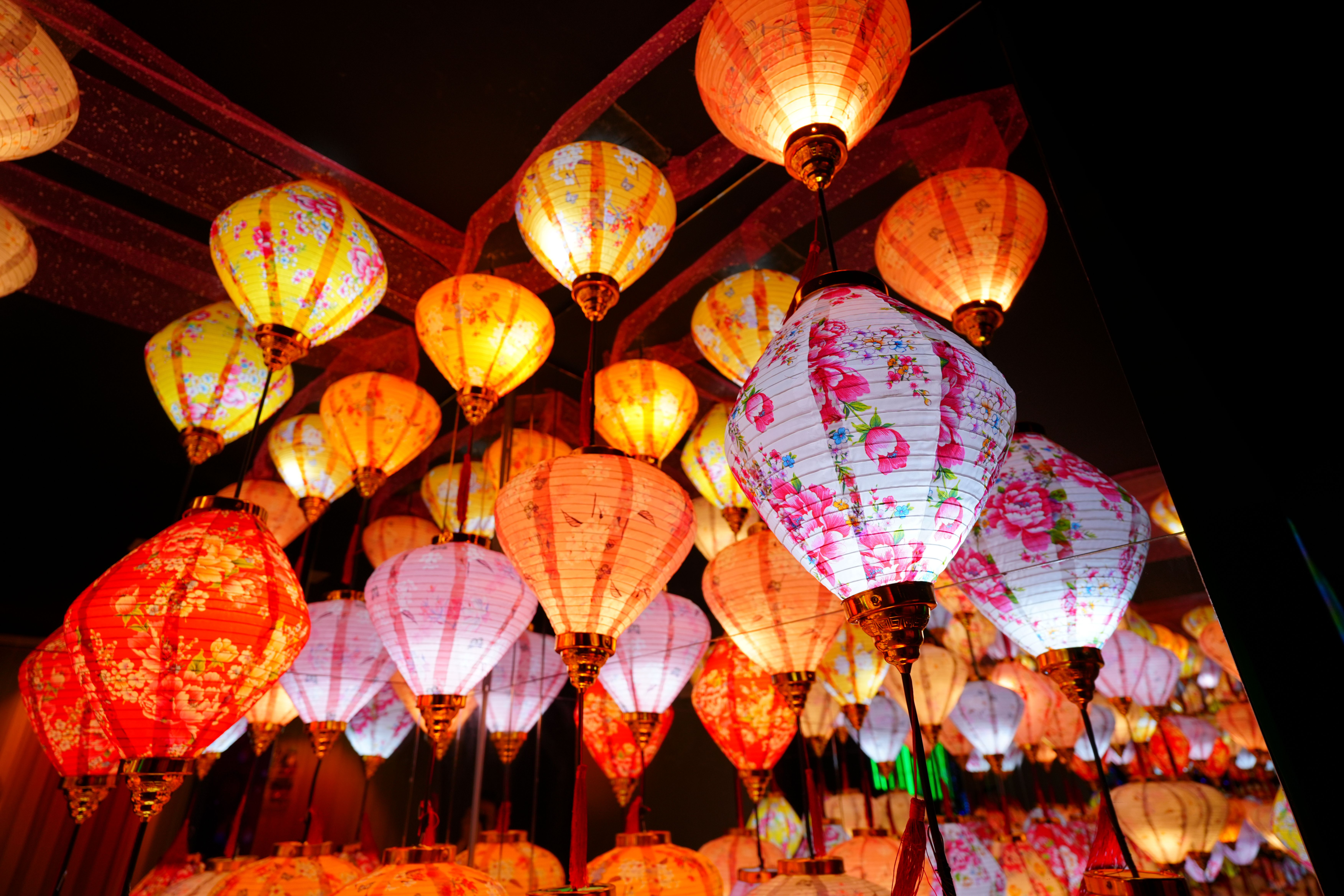 Vibrant Asian Paper Lanterns Lighting Up the Night · Free Stock Photo