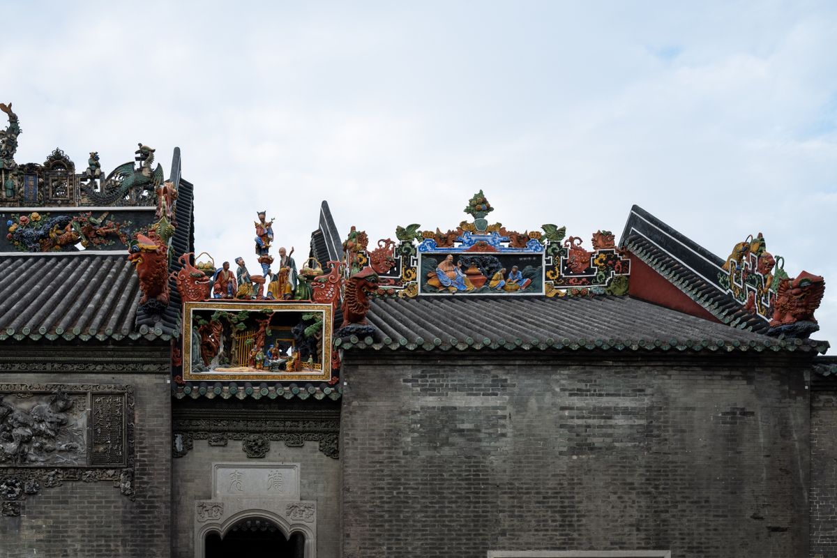 Marvel at the Chen Clan Ancestral Hall