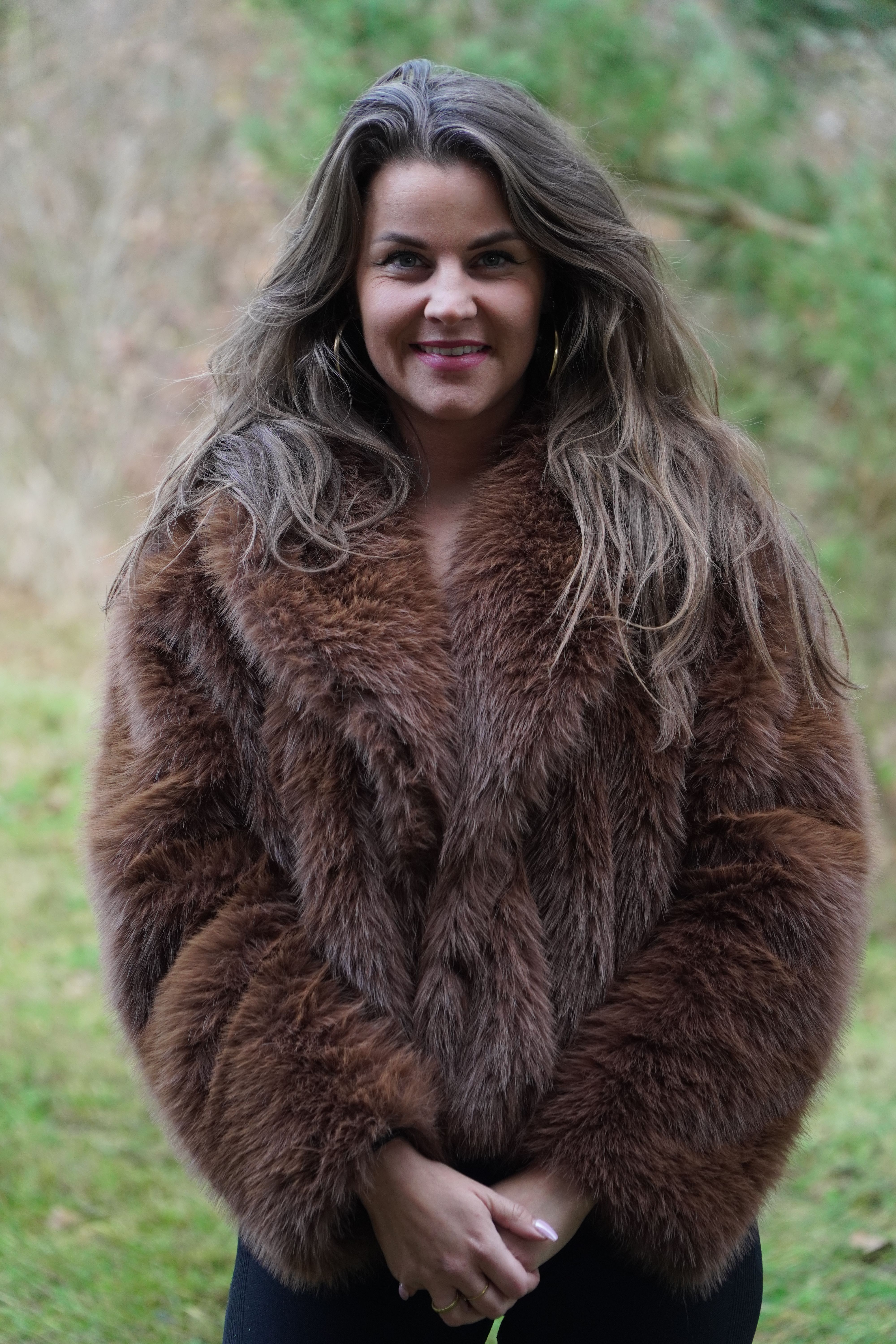 Woman Wearing Brown Fur Coat Outdoors in Autumn · Free Stock Photo