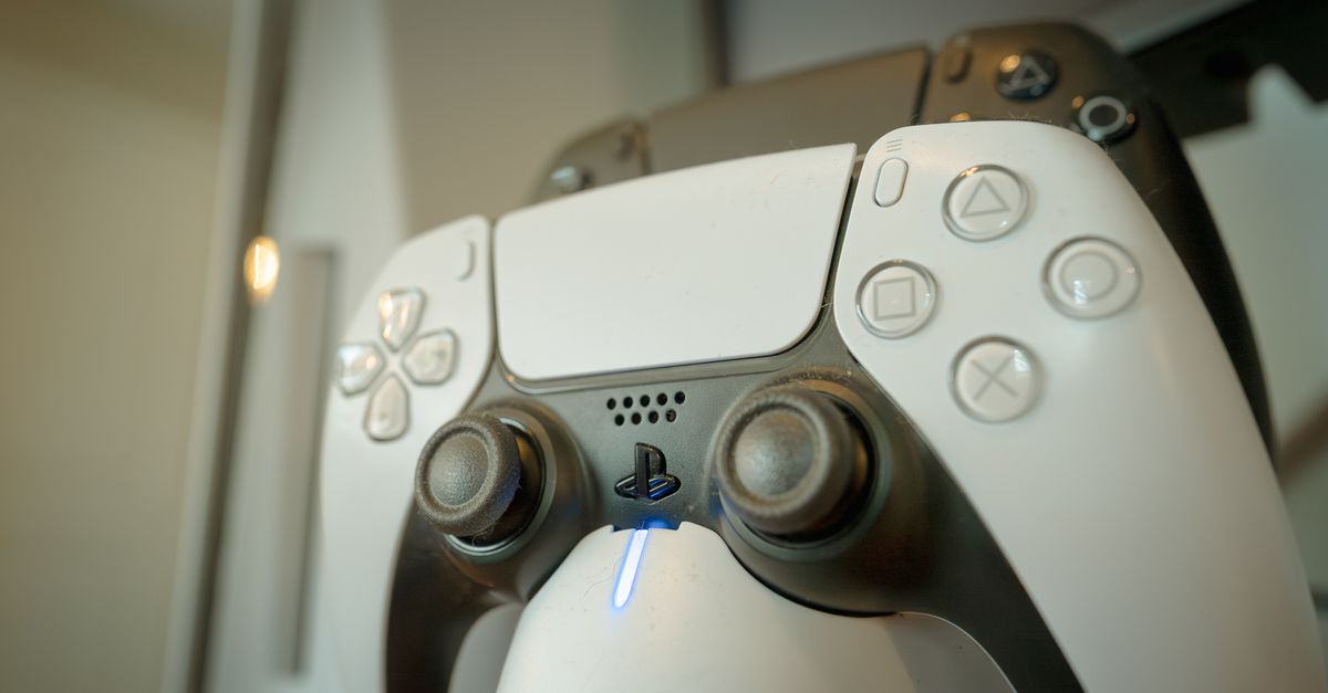 PlayStation 5 console UI padlock symbol
