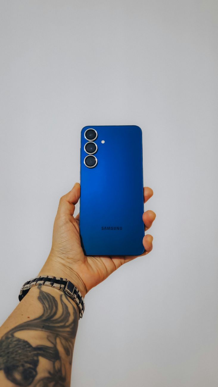Unlocked Samsung S23 and Verizon SIM card compatibility