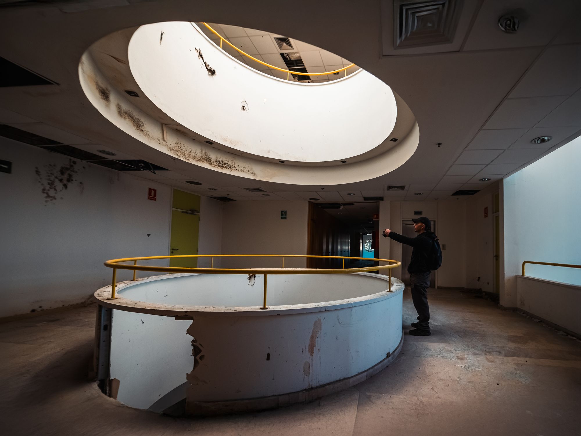 Office Removals in North Sheen, South West London — office relocation team moving desks and equipment