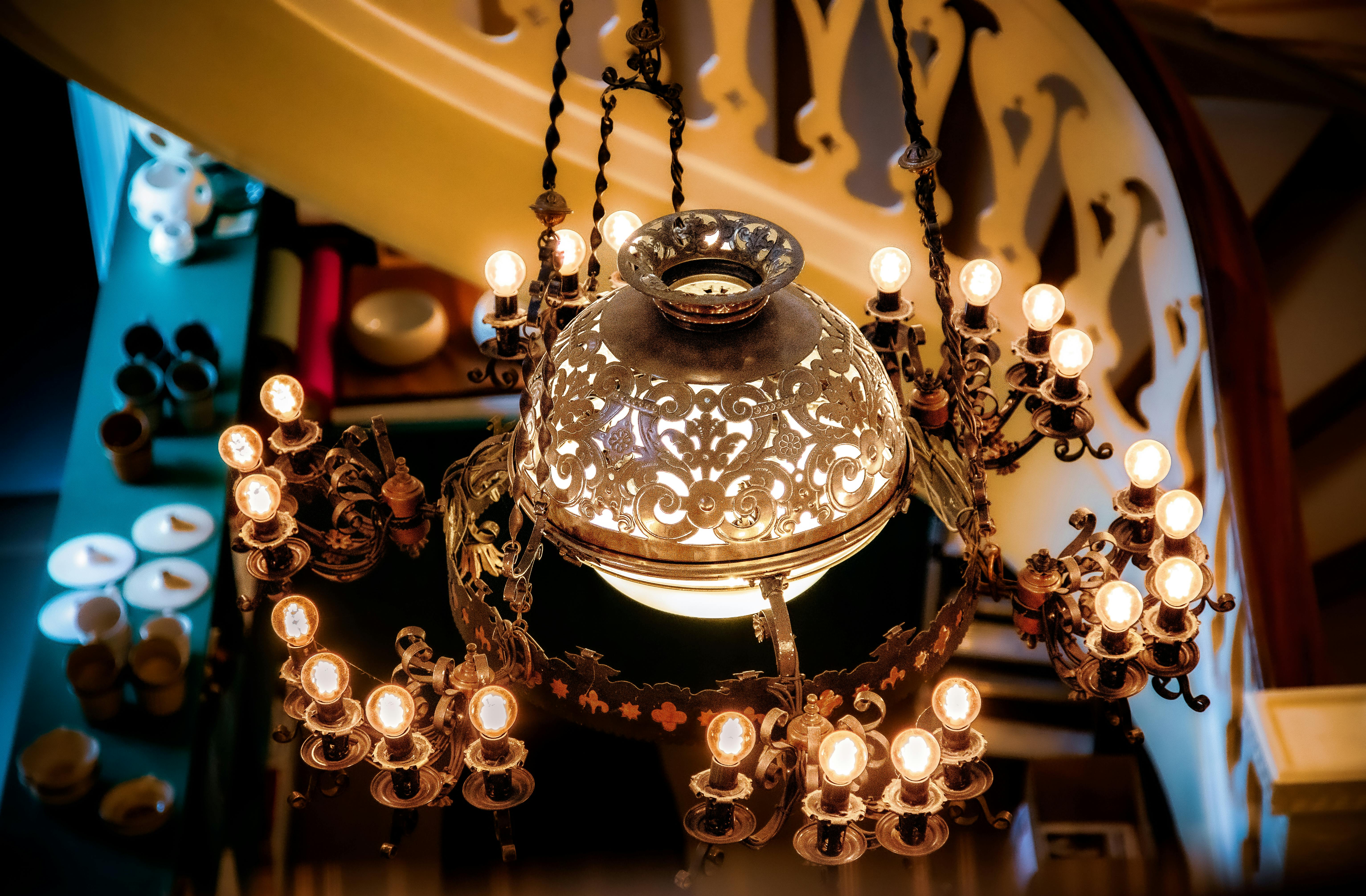 Éclairage intemporel : les styles à adopter pour votre intérieur