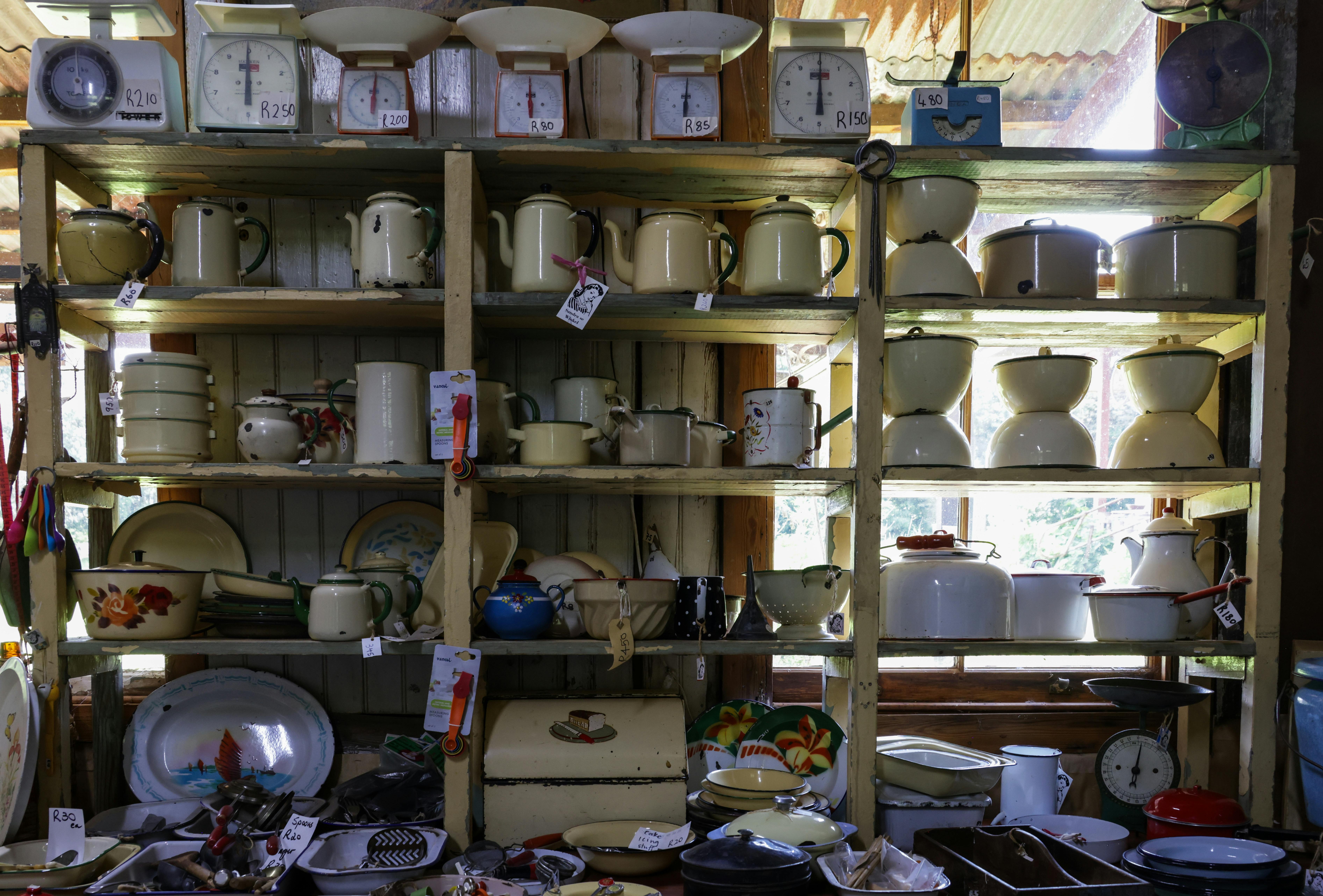 household budgeting — Photo by Magda Ehlers on Pexels