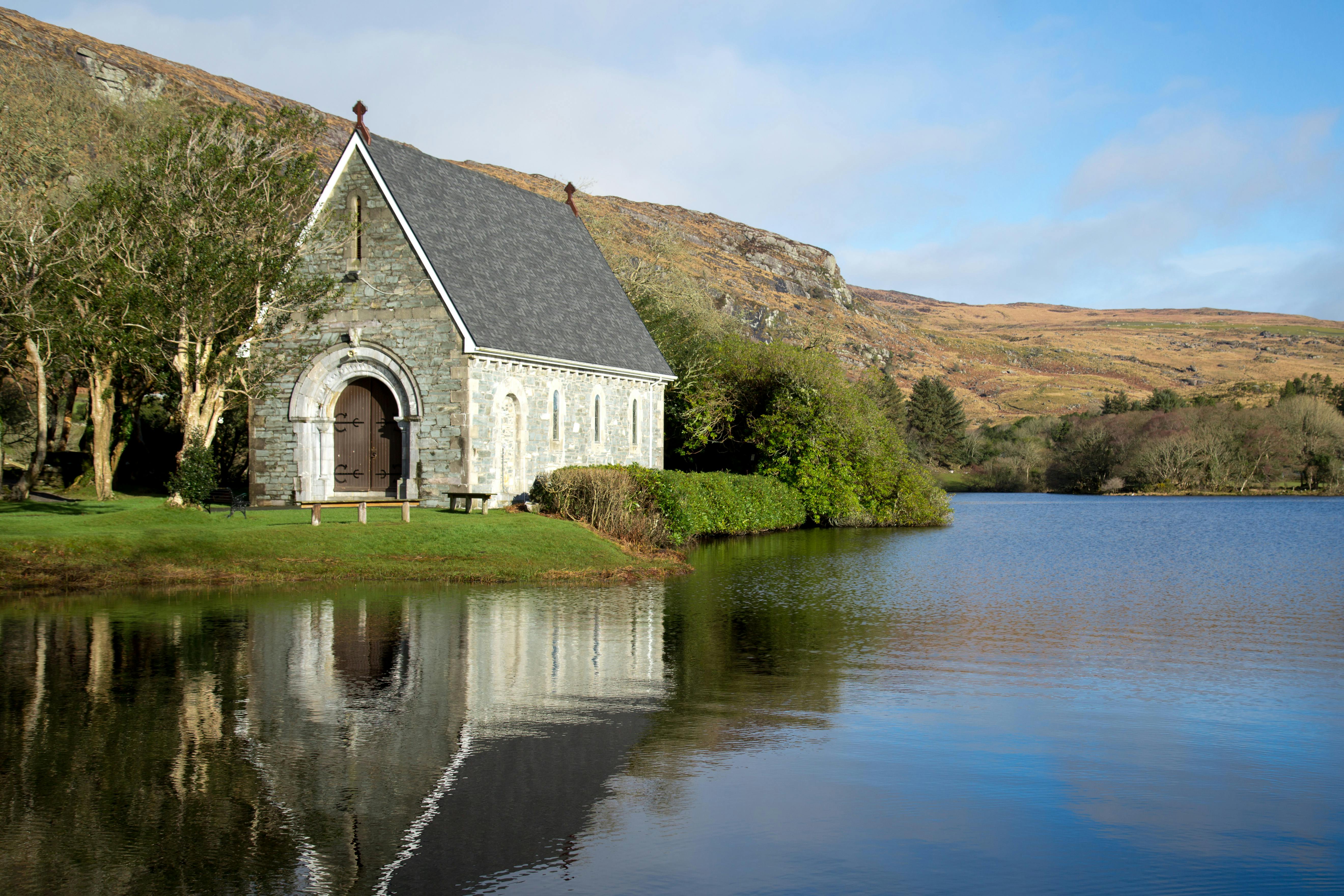 Aramark Ireland Wins Property Management Team of the Year Award — Photo by Michael Fischer on Pexels