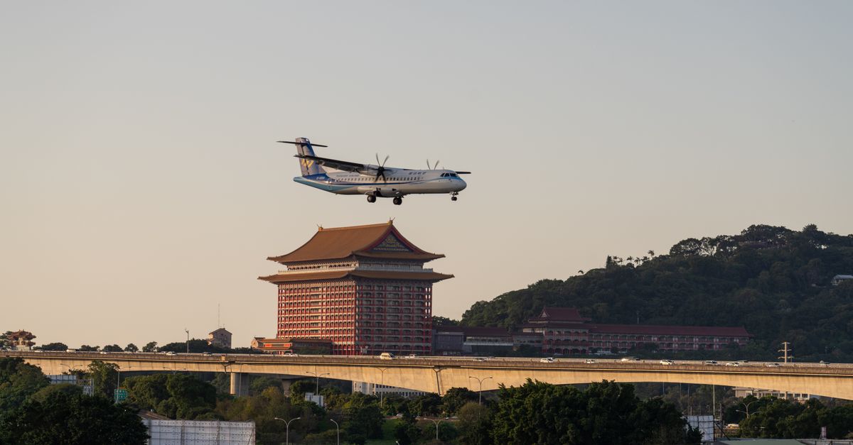 How to Navigate Cheap Travel Offers for Big Savings