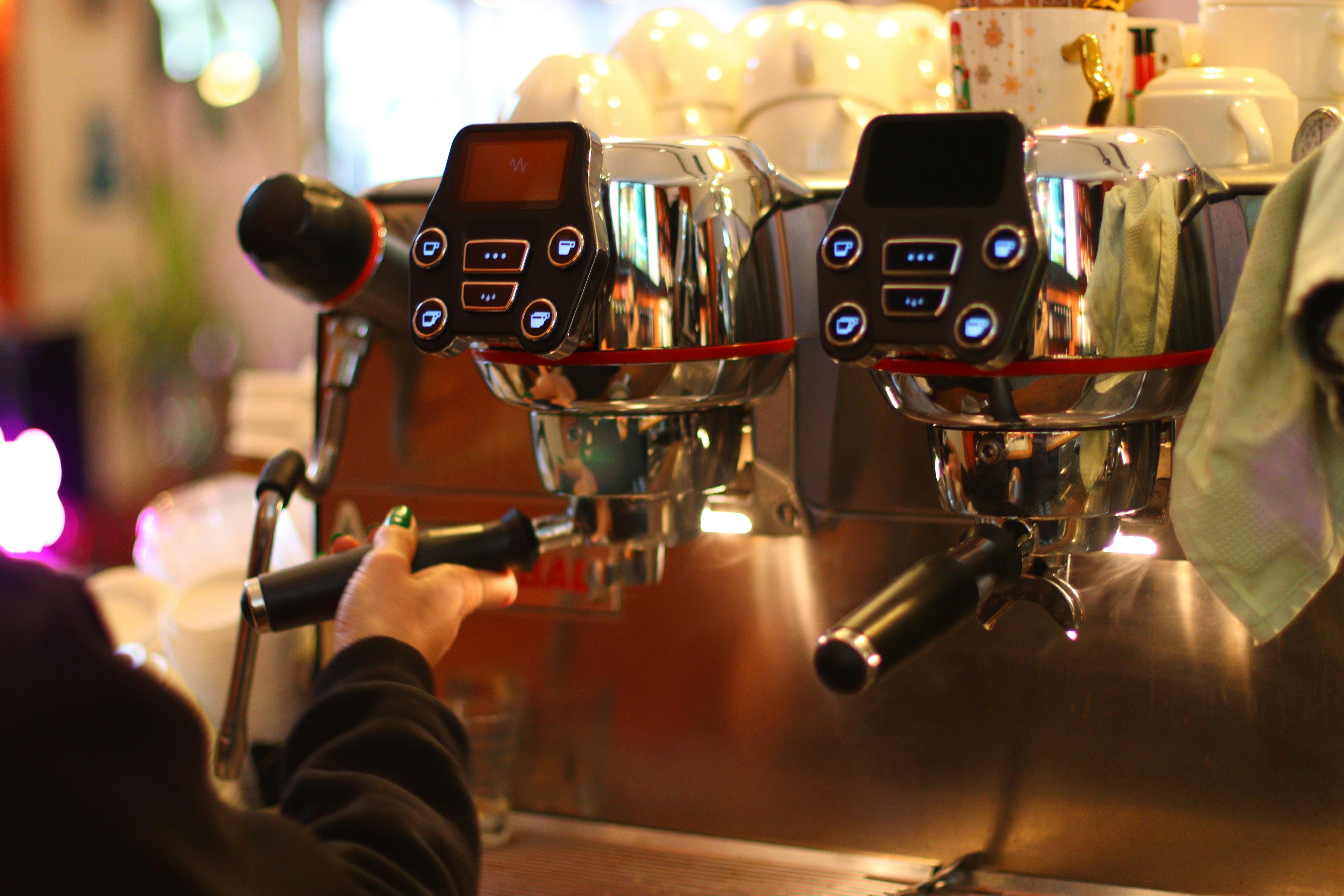 How to Choose a Super-Automatic Espresso Machine (2026 Guide)