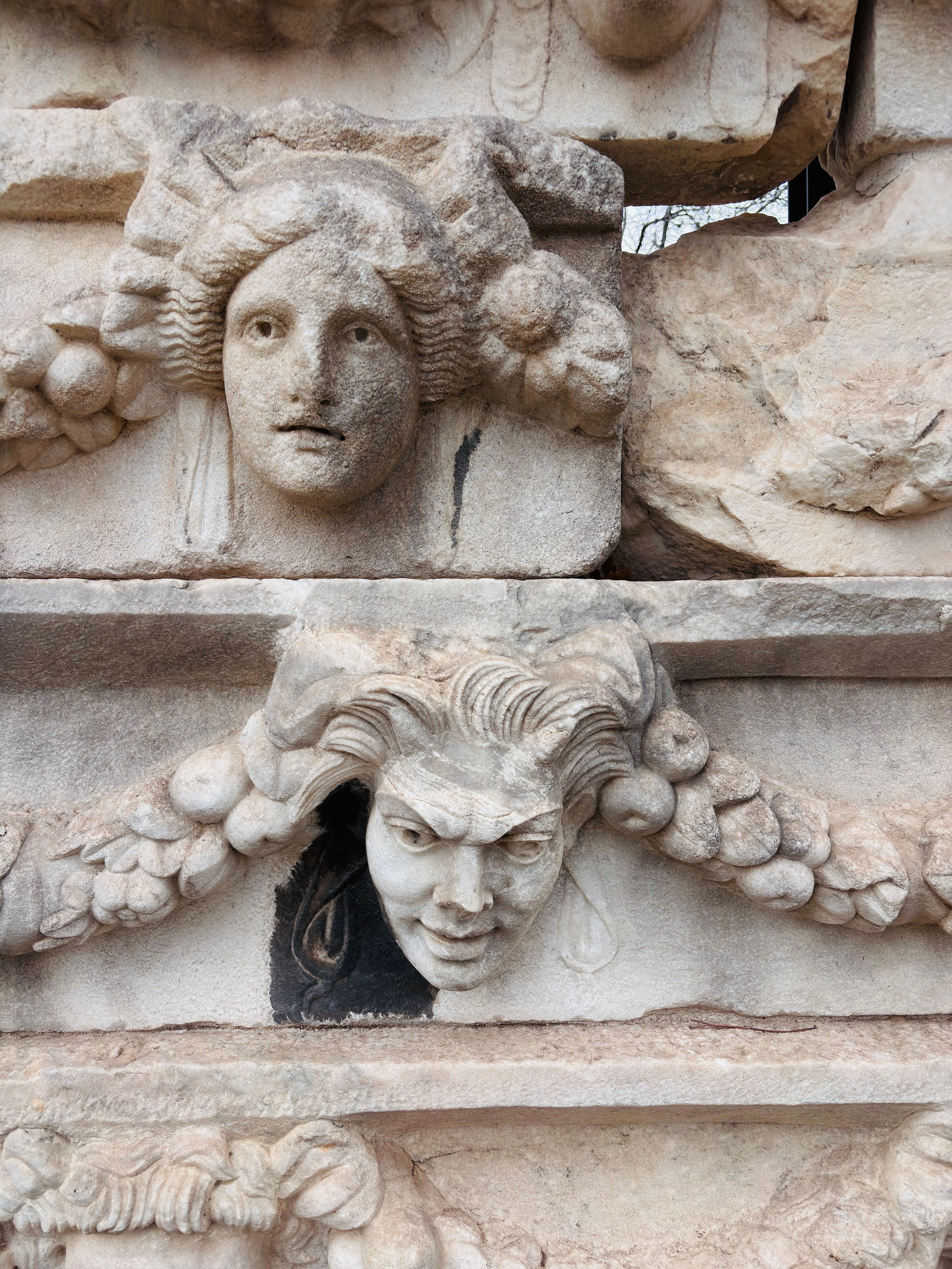 Detailed Stone Carvings on Ancient Architecture · Free Stock Photo