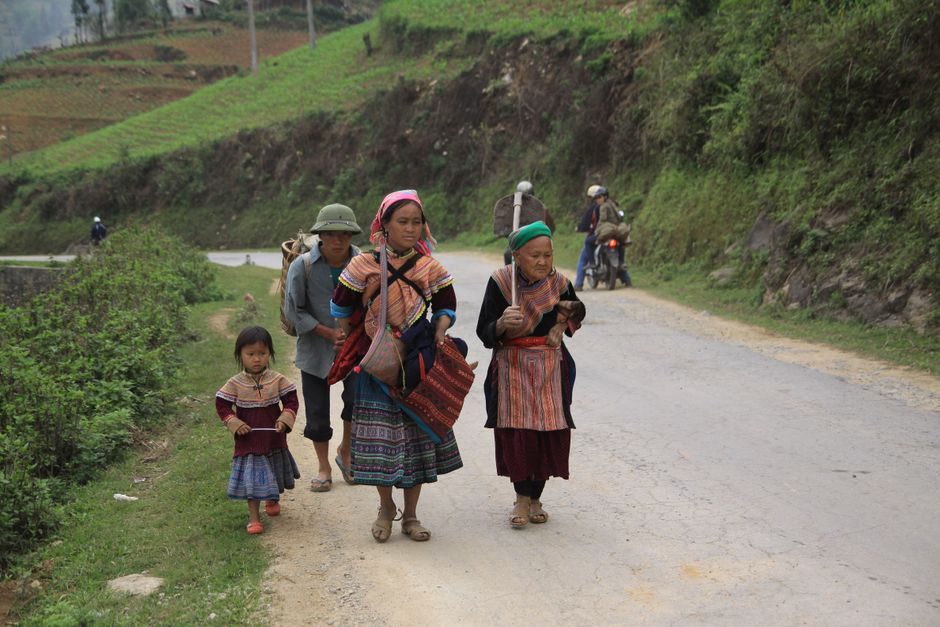Zhenyuan Ancient Town Guizhou — Minority Villages Near Zhenyuan