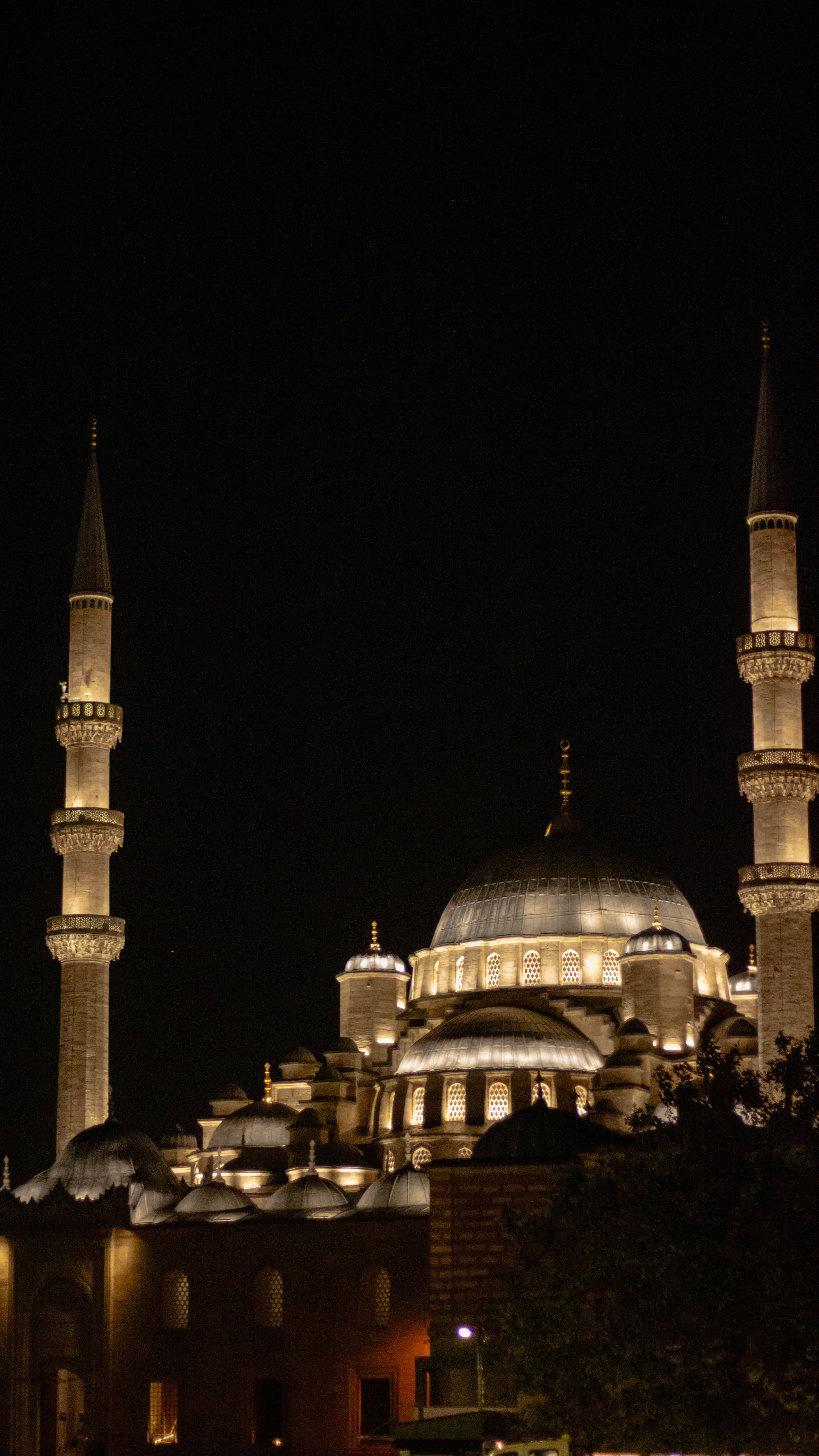 Illuminated Blue Mosque at Night, Istanbul View · Free Stock Photo