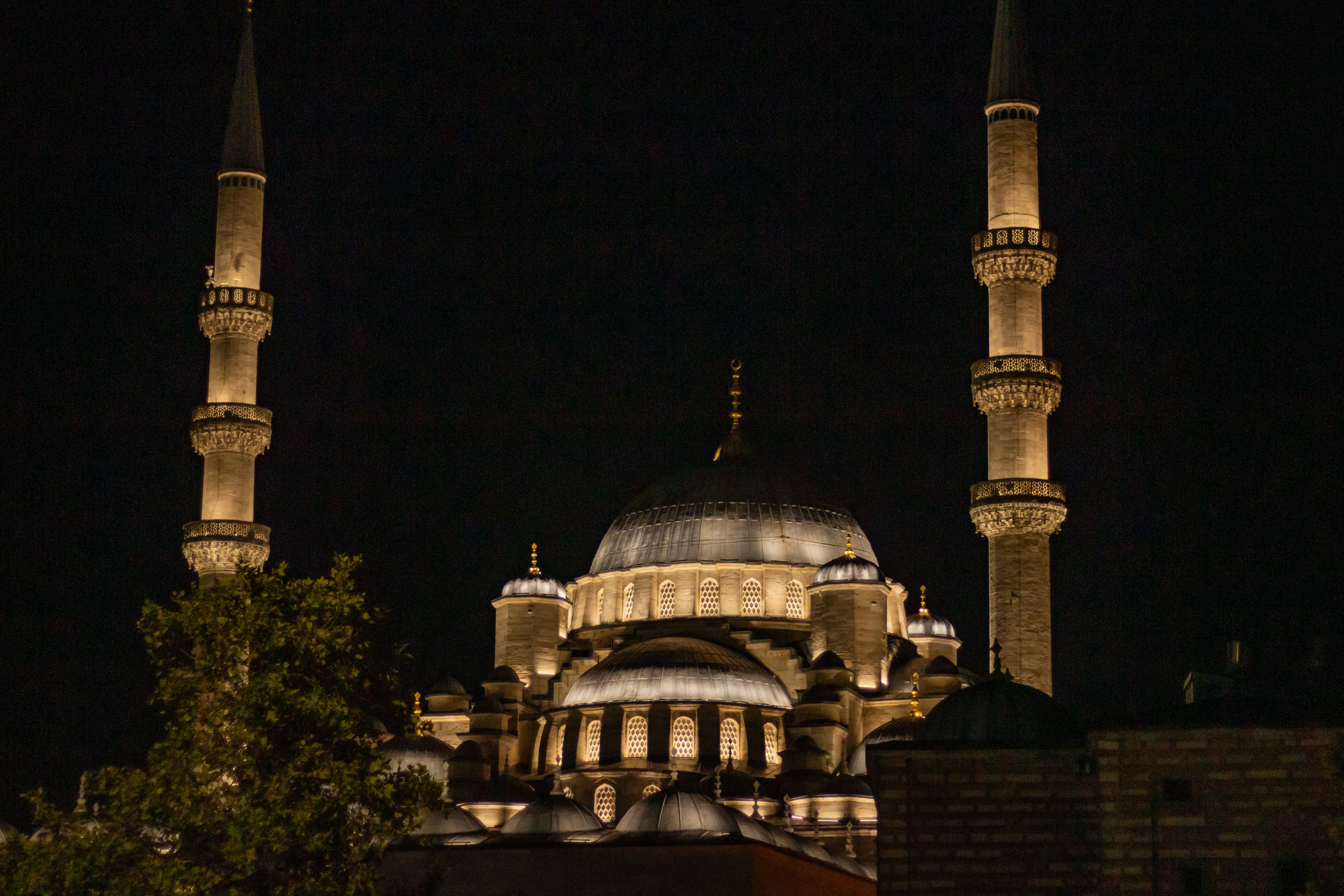 Pesona Blue Mosque Istanbul: Keajaiban Arsitektur dan Spiritual di Jantung Turki