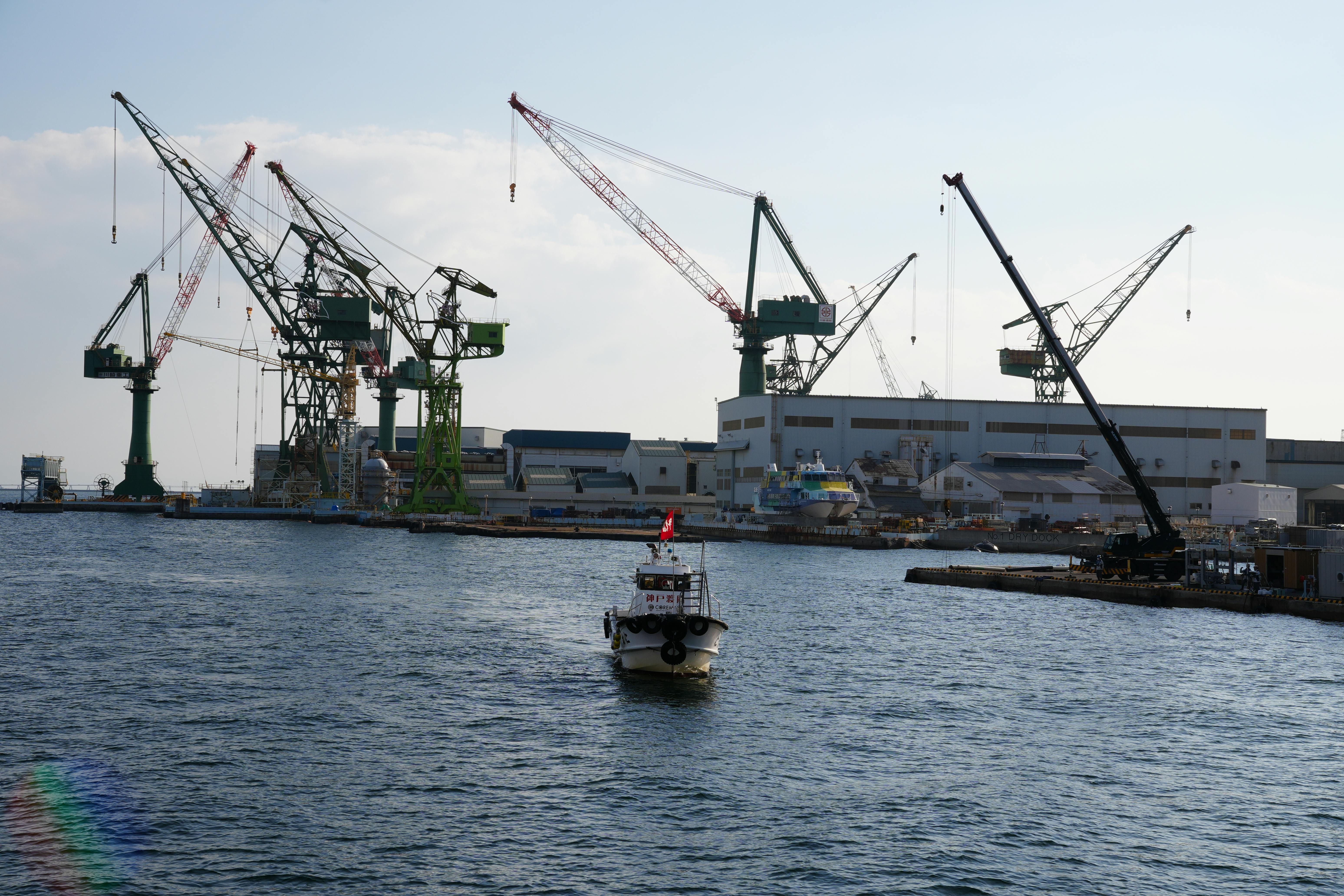 Storylines Secures $500M Guarantee Amid Restructuring