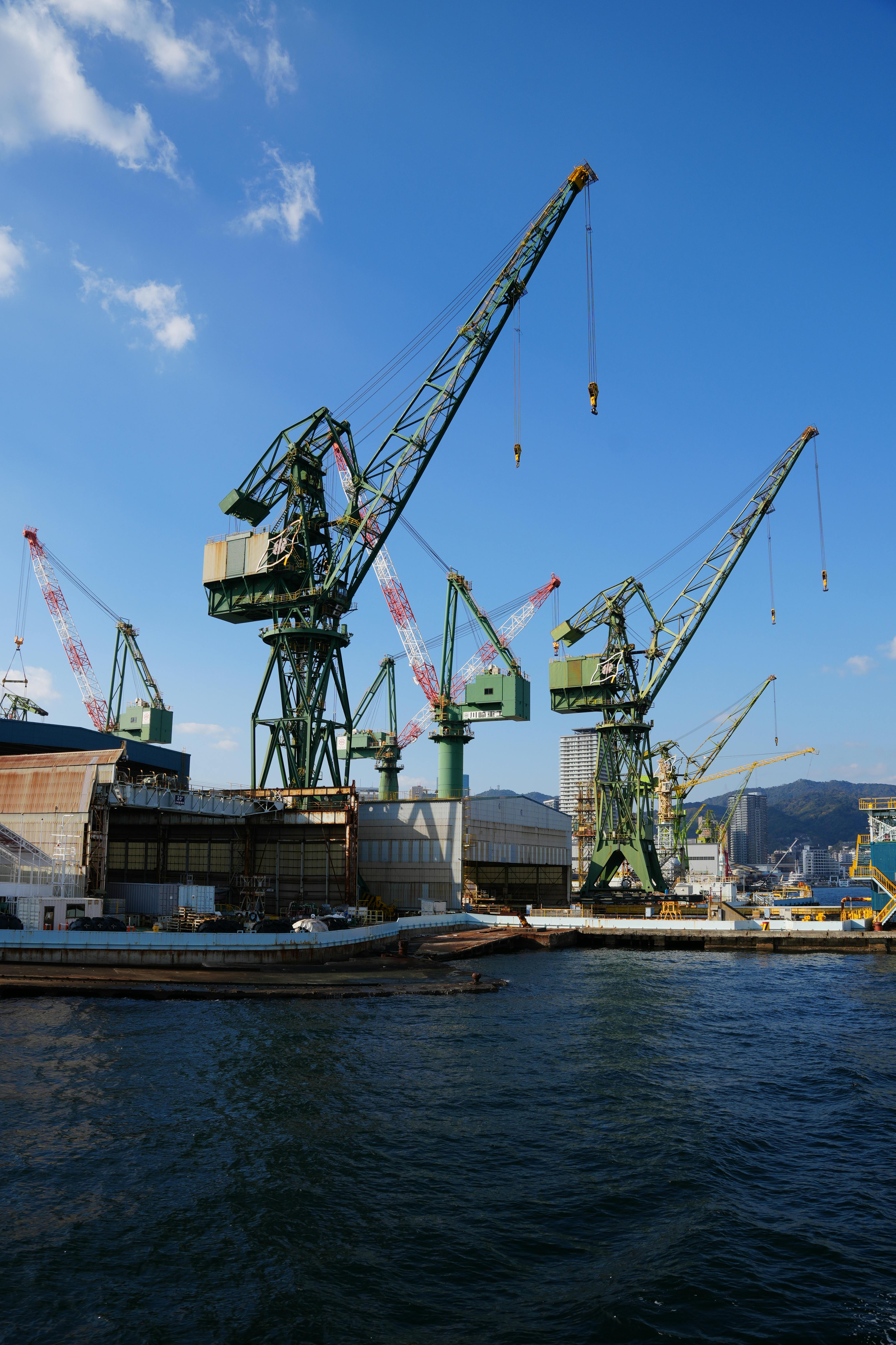 Bakırköy'de Kiralık Daire Arayanlar İçin Ulaşım Rehberi: Metro ve Otobüs Hatları Hakkında Bilmeniz Gerekenler