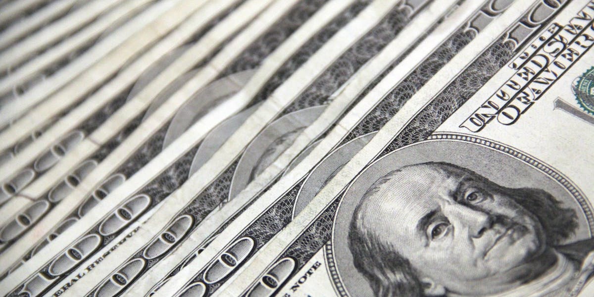 Net Worth Calculator: Student Loan Debt Impact on Net Worth