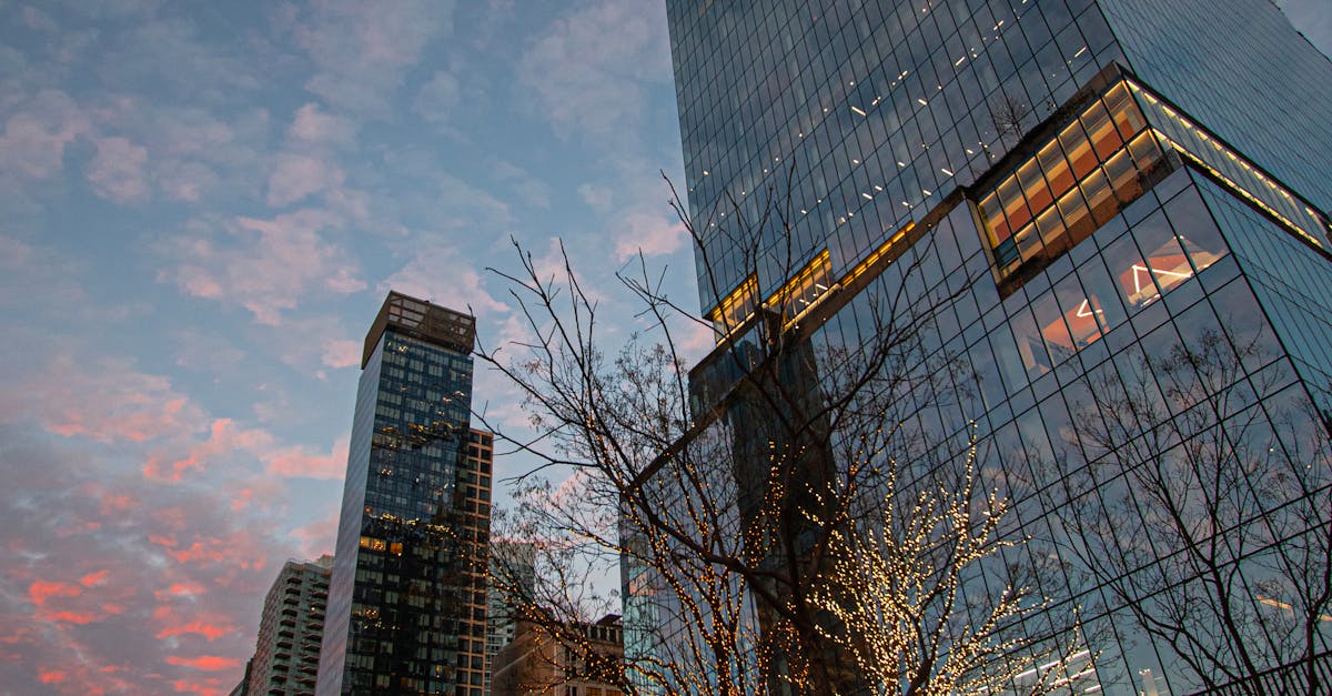 Vibe-coding 革命:AI 如何讓非程式員輕鬆編碼,2025 年數位平等新時代來臨? Vibe-coding 革命:AI 如何讓非程式員輕鬆編碼,2025 年數位平等新時代來臨?