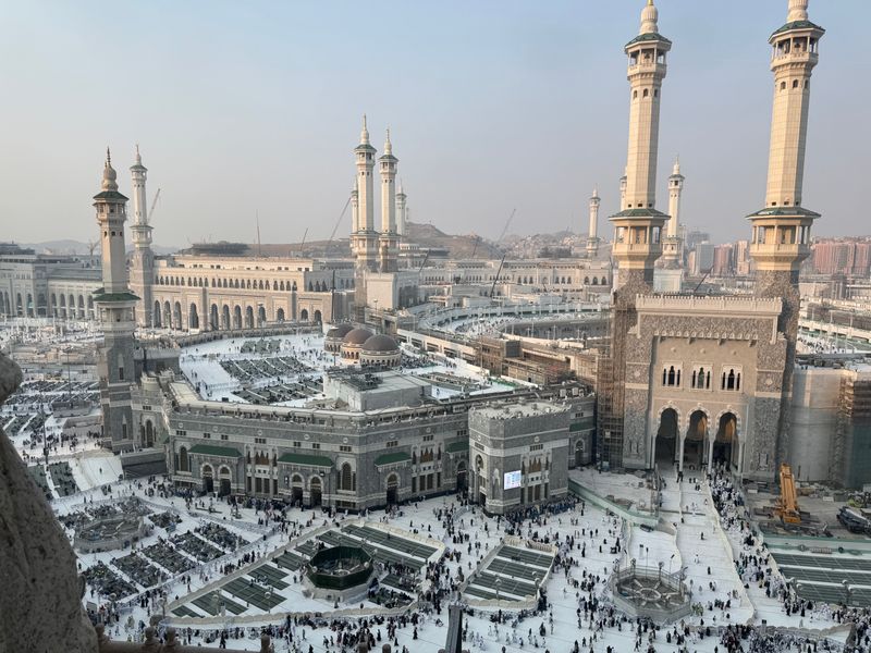 Deluxe Umrah