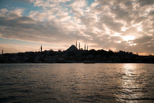 Bosphorus sunset private boat — Istanbul