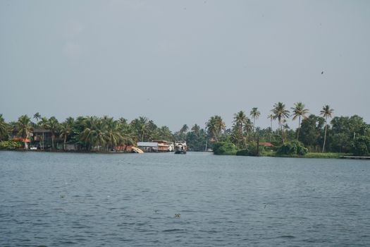 Alleppey backwaters private houseboat — Kerala