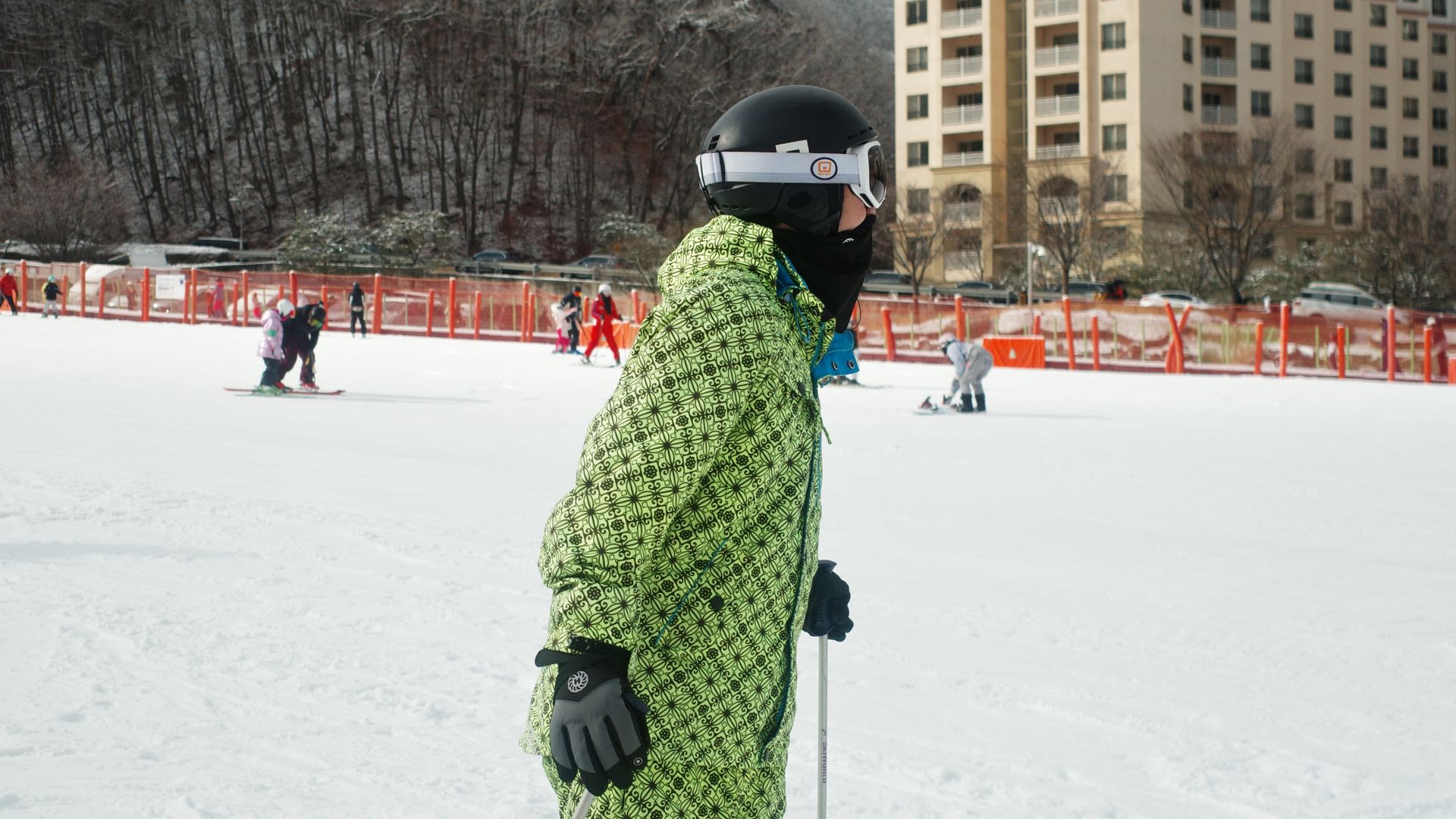 Aktivitas ski yang membutuhkan pengecekan khusus pada asuransi perjalanan Korea Selatan
