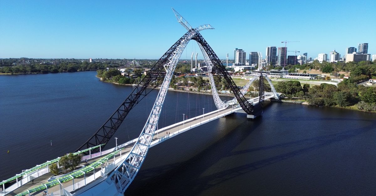 New Bridge In Perth Scenic Aerial View of Swan River Bridge in Perth · Free Stock Photo