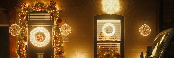 Christmas lighting maintenance and repair