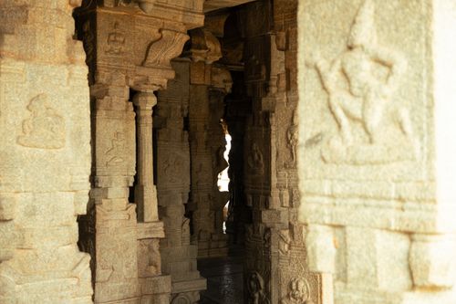 Free Explore the ancient stone carvings of Lepakshi Temple, showcasing Indian heritage and craftsmanship. Stock Photo