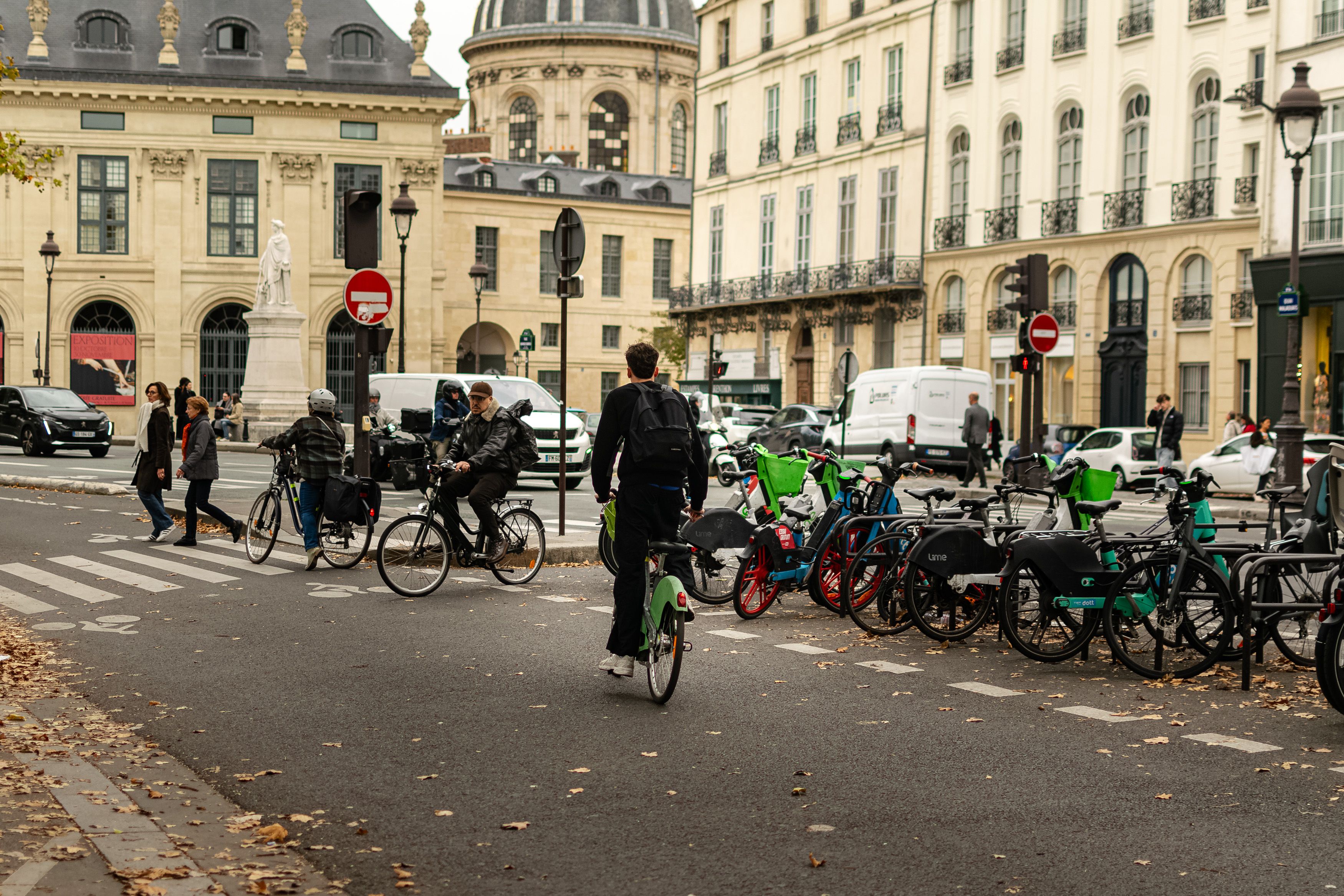 Cycling infrastructure developed through Paris Tourism and Mobility Initiatives