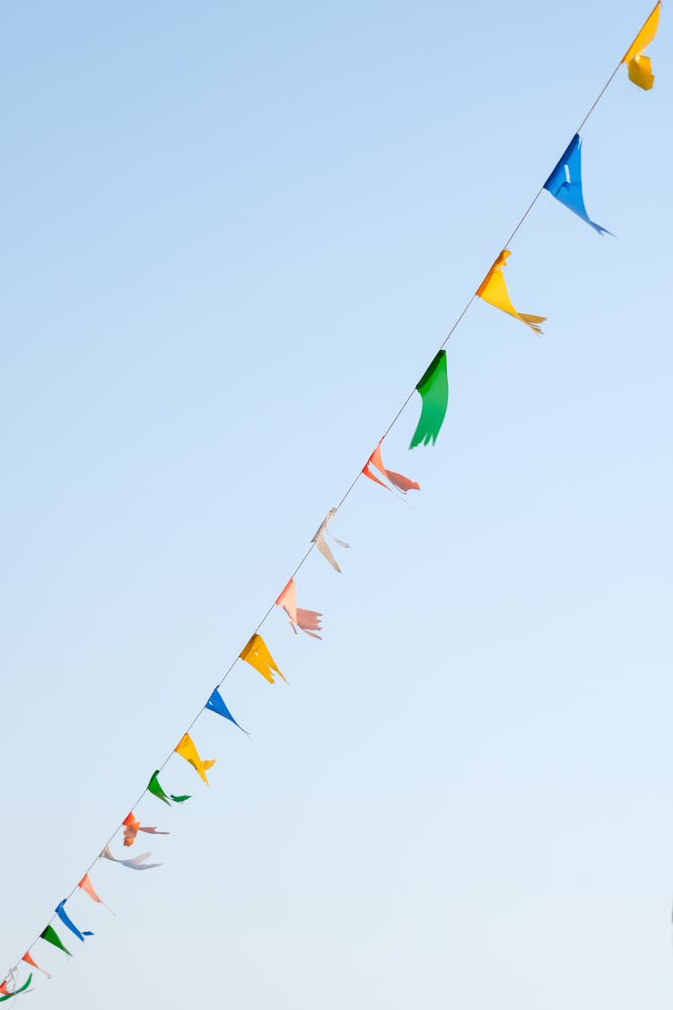 Assorted-color Buntings