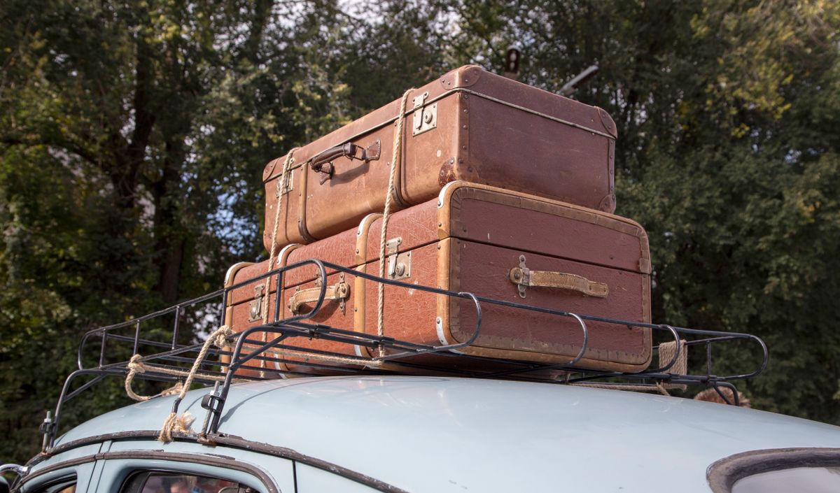 Station Wagons, Roadside Motels, and $300 Budgets: What a Family Vacation Cost in the 1970s vs Today