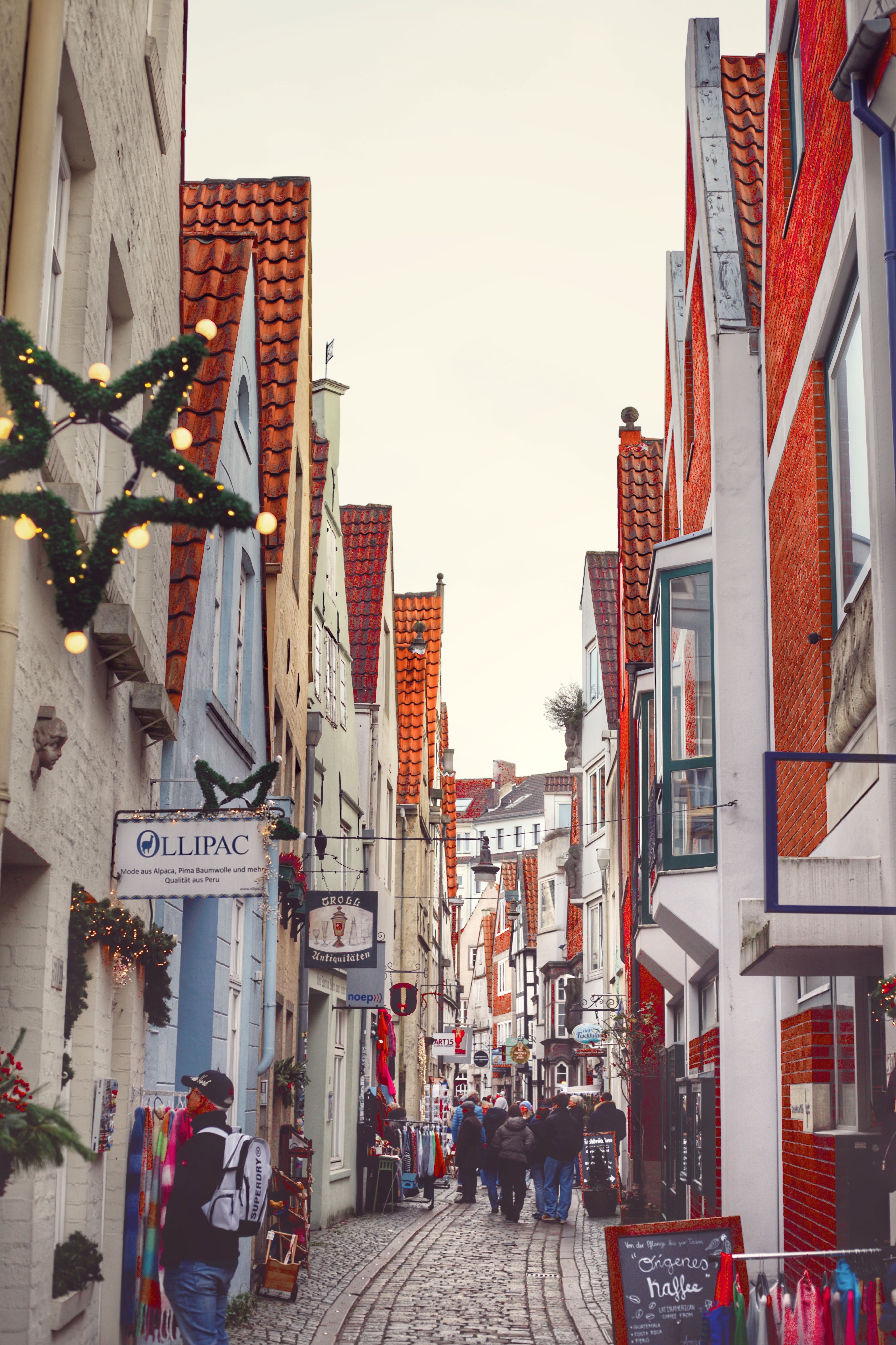 Charming European Town Street in Winter · Free Stock Photo
