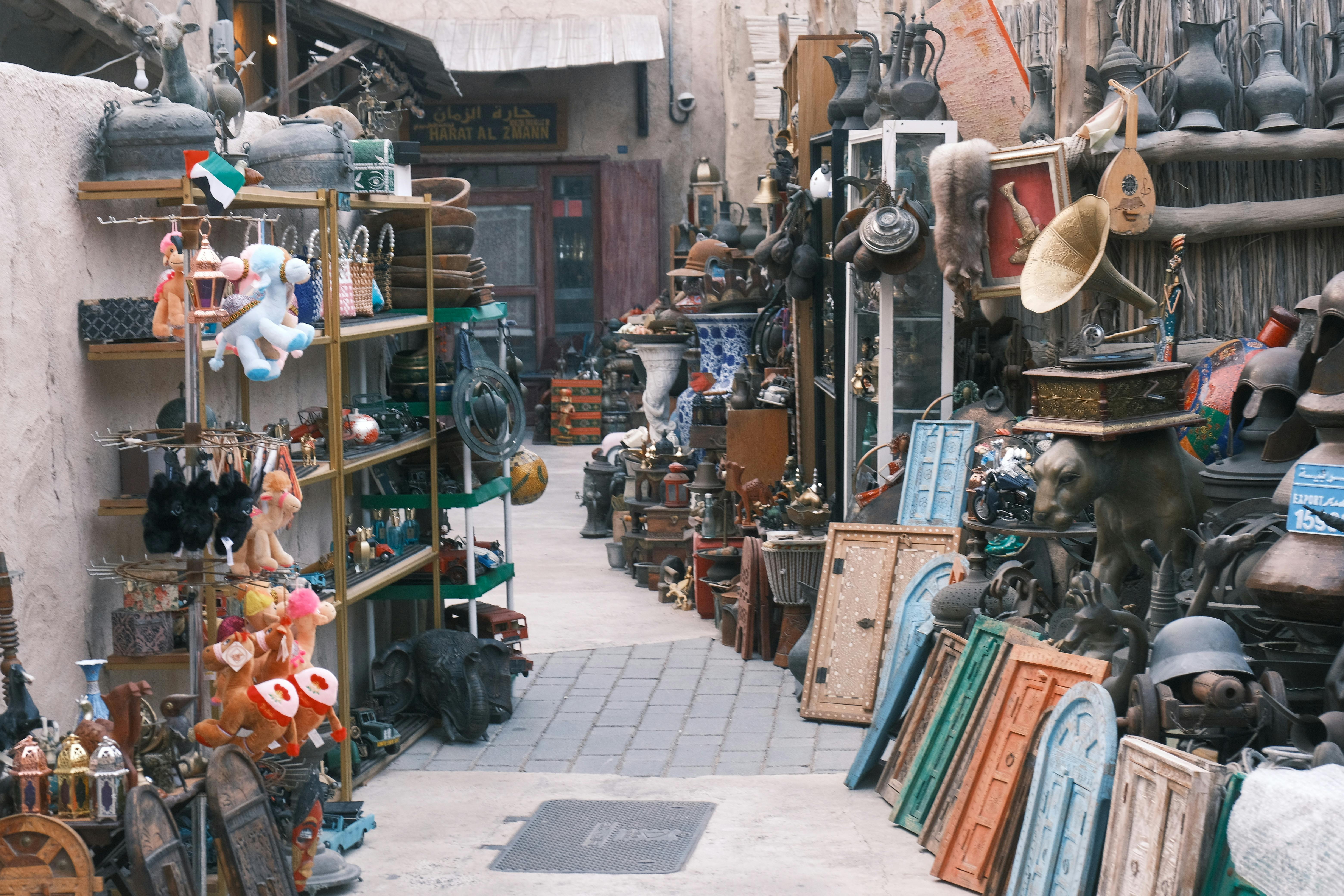 Discover Rare Antique Finds Online: Your Guide to Hidden Treasure Hunting