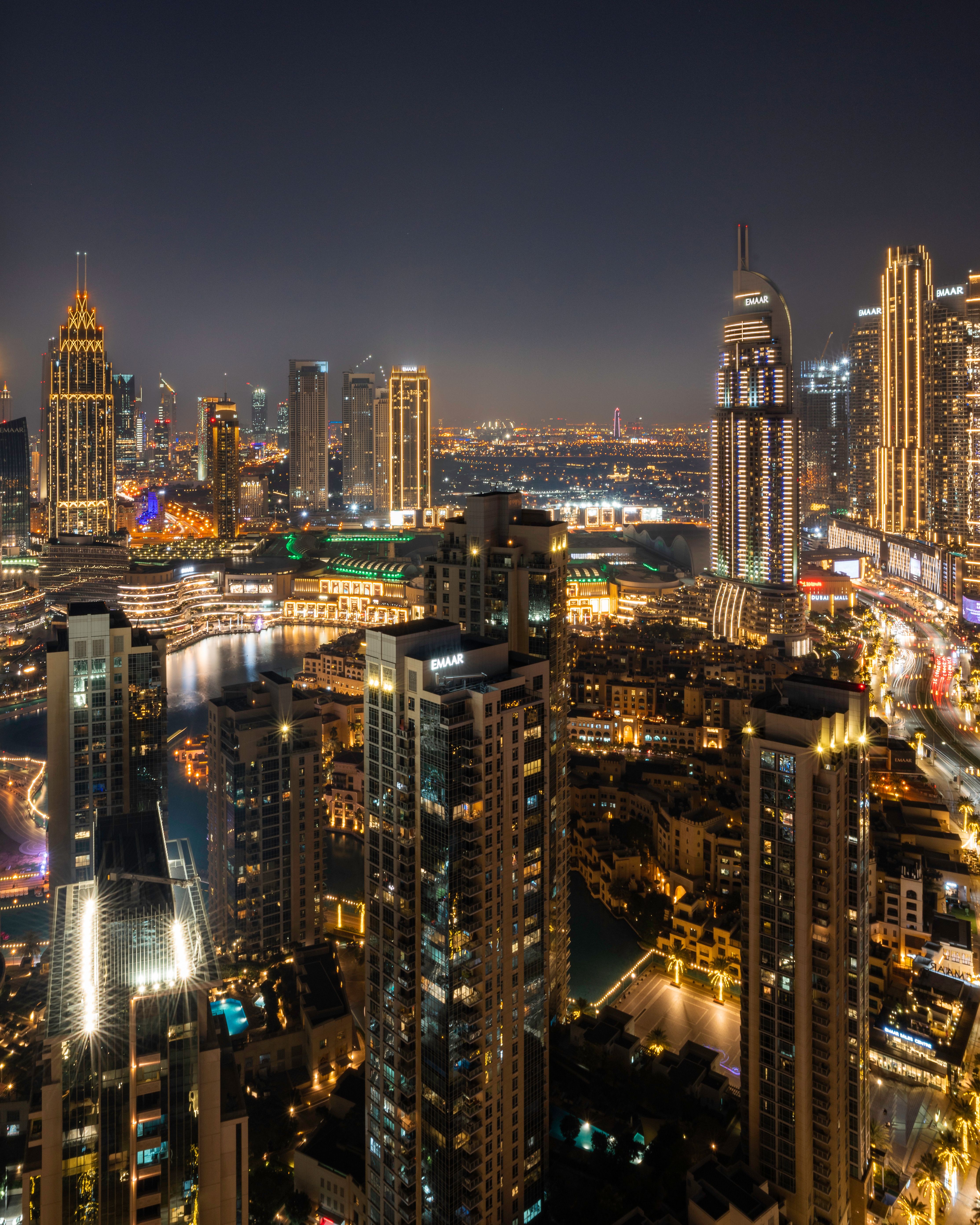 Stunning Dubai Skyline at Night with Illuminated Skyscrapers · Free ...