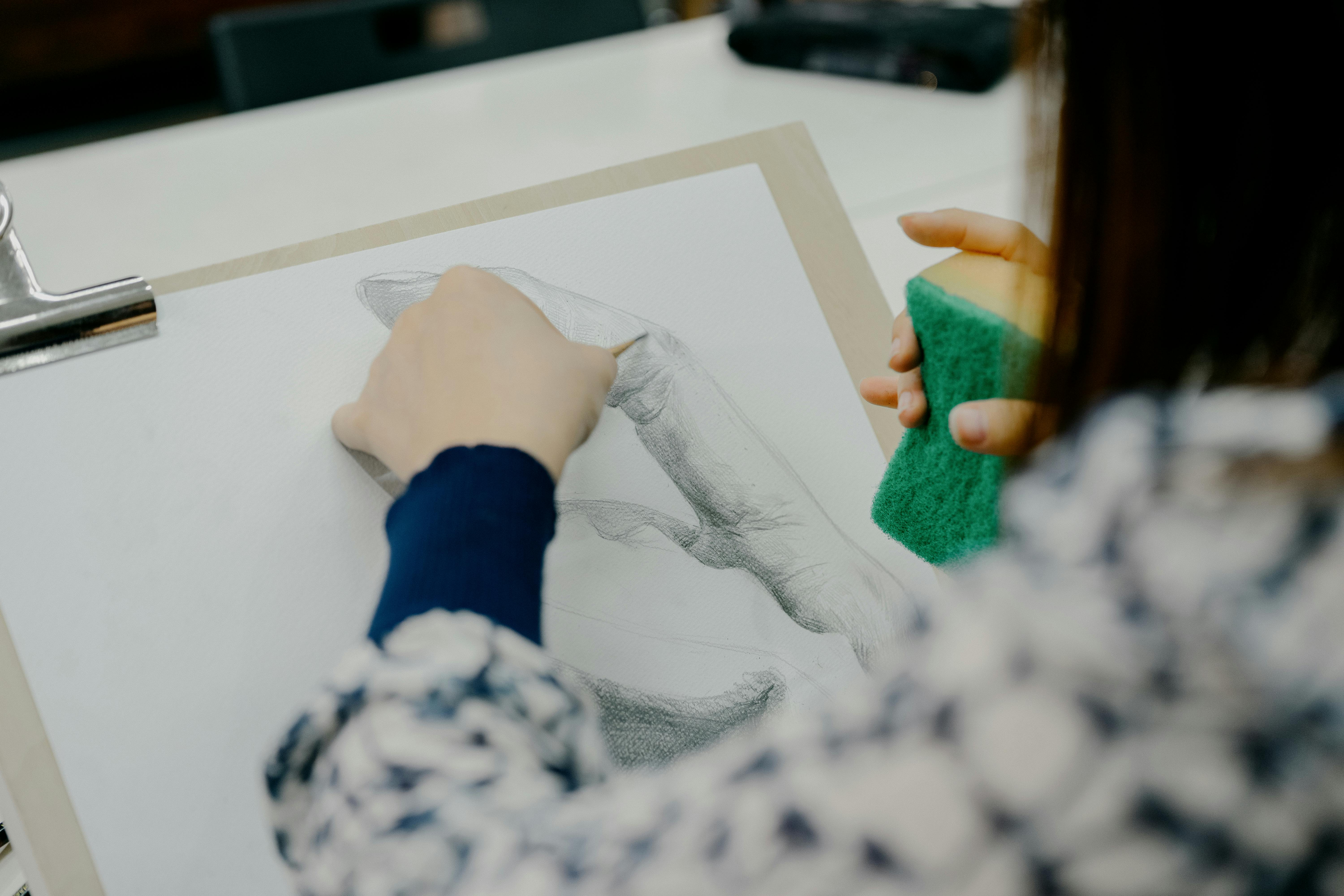 Az Anthropic társalapítója angolszakos volt: Miért hasznosabb ez az AI-korban, mint a programozás