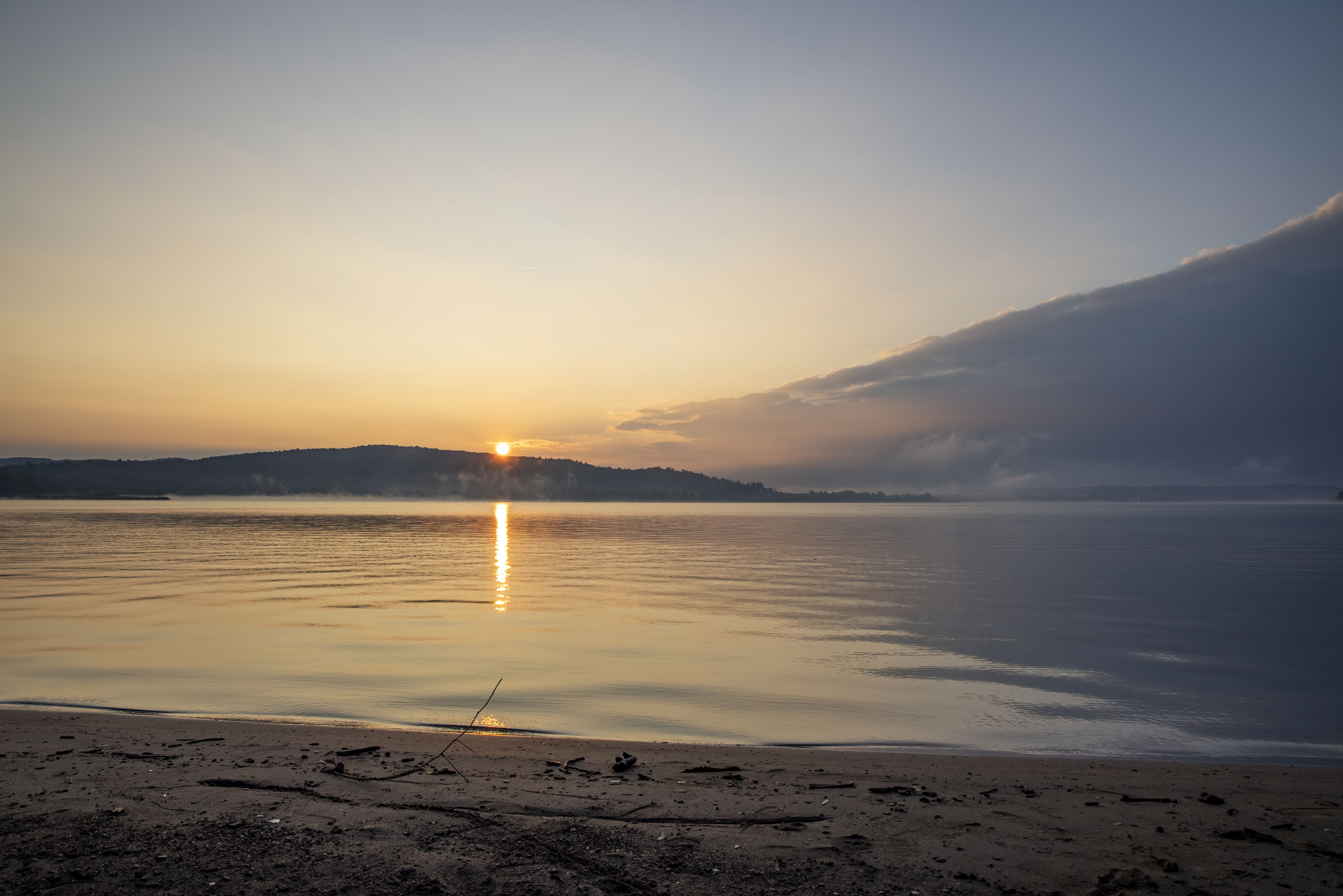 Buir Lake Southeastern Sandy Beach view 2