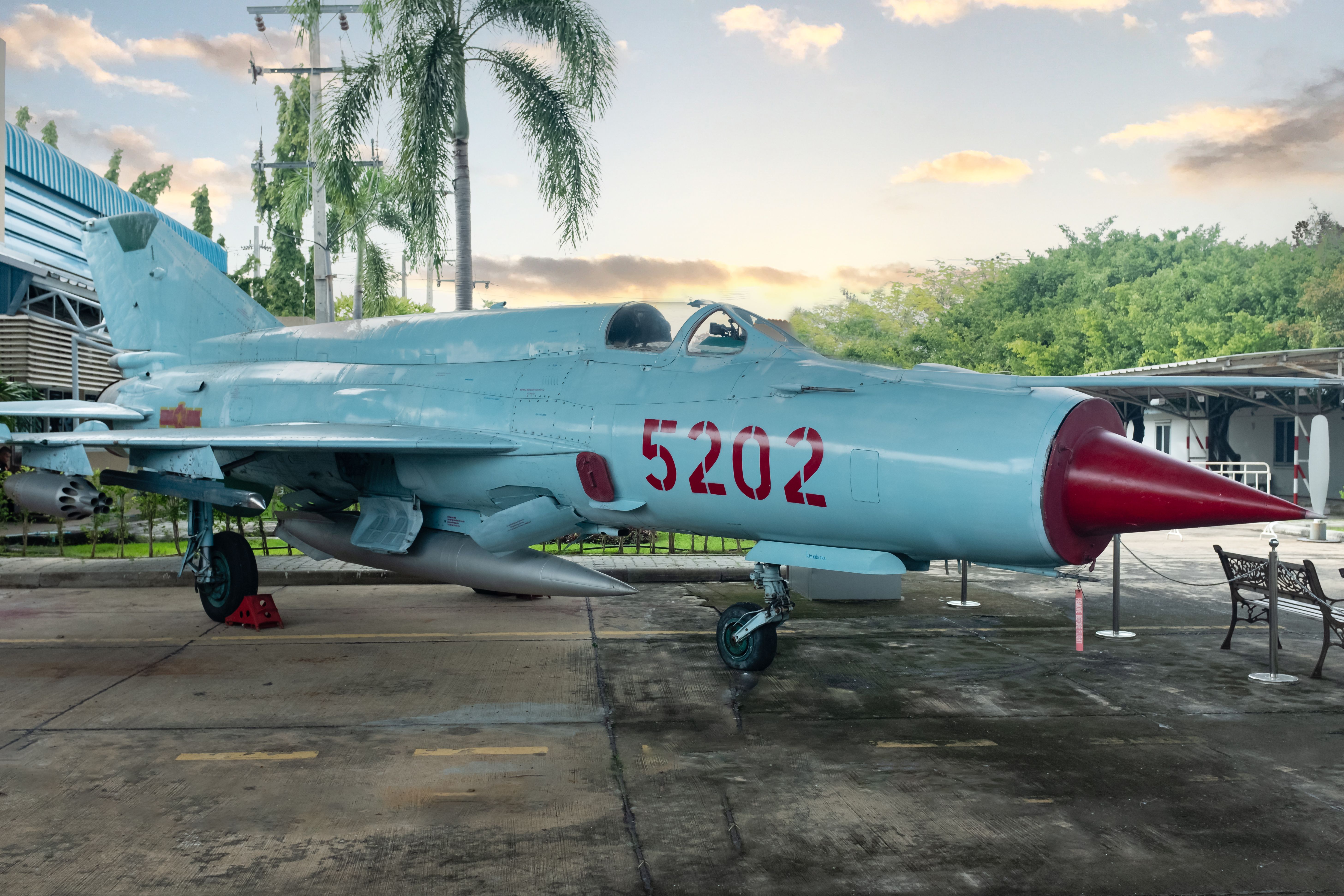 Vintage Military Jet Display in Outdoor Exhibit · Free Stock Photo
