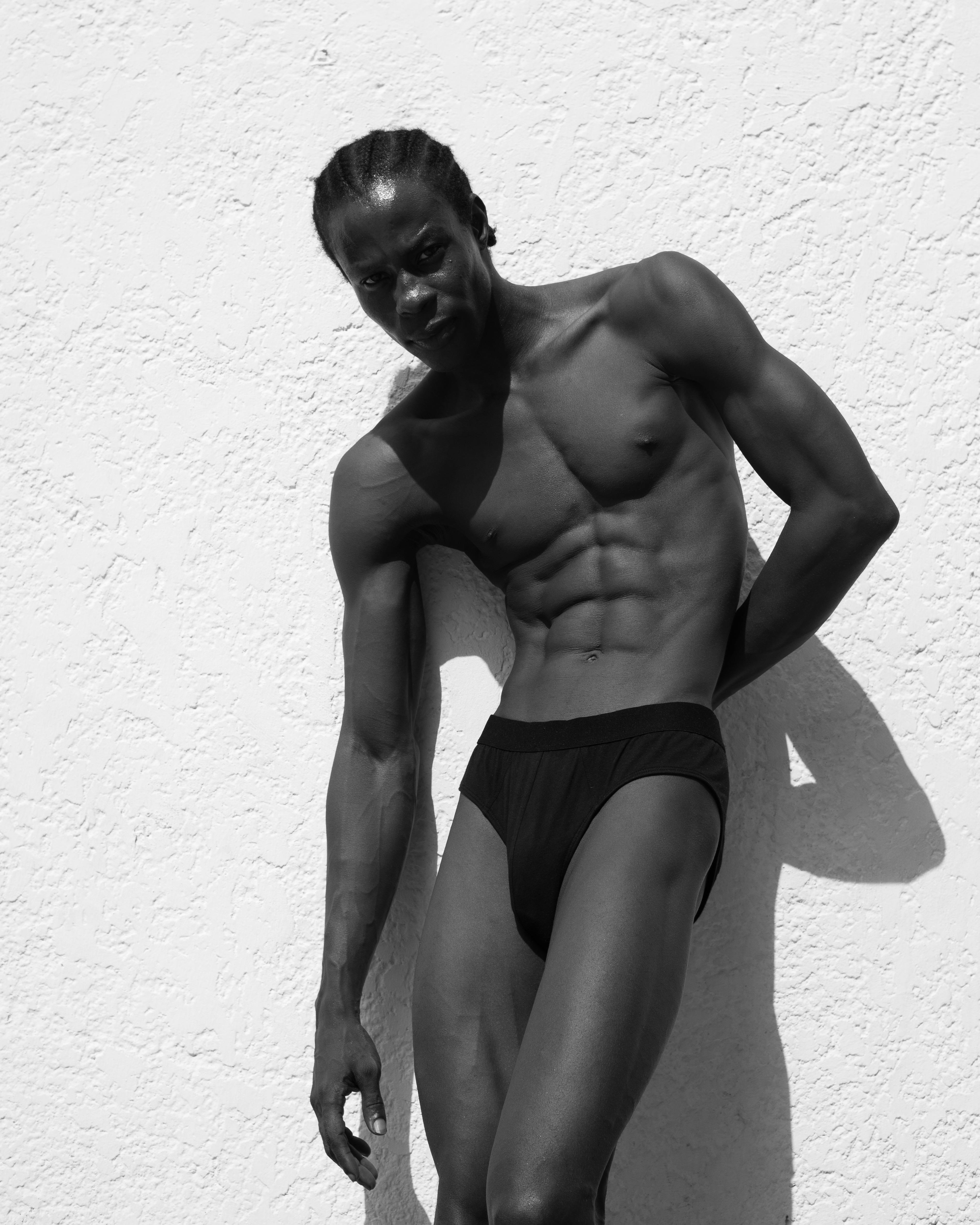 Vibration Plates - Vibration Plate Exercise Machine - Whole Body Workout Vibration Platform - Vibrating Plate as Home Training Equipment for Weight Loss - Vibration Plate by Kryn