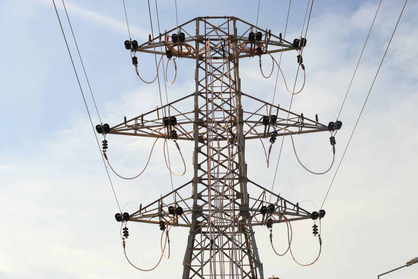 Power Lines & Substations: What Data Says About Value