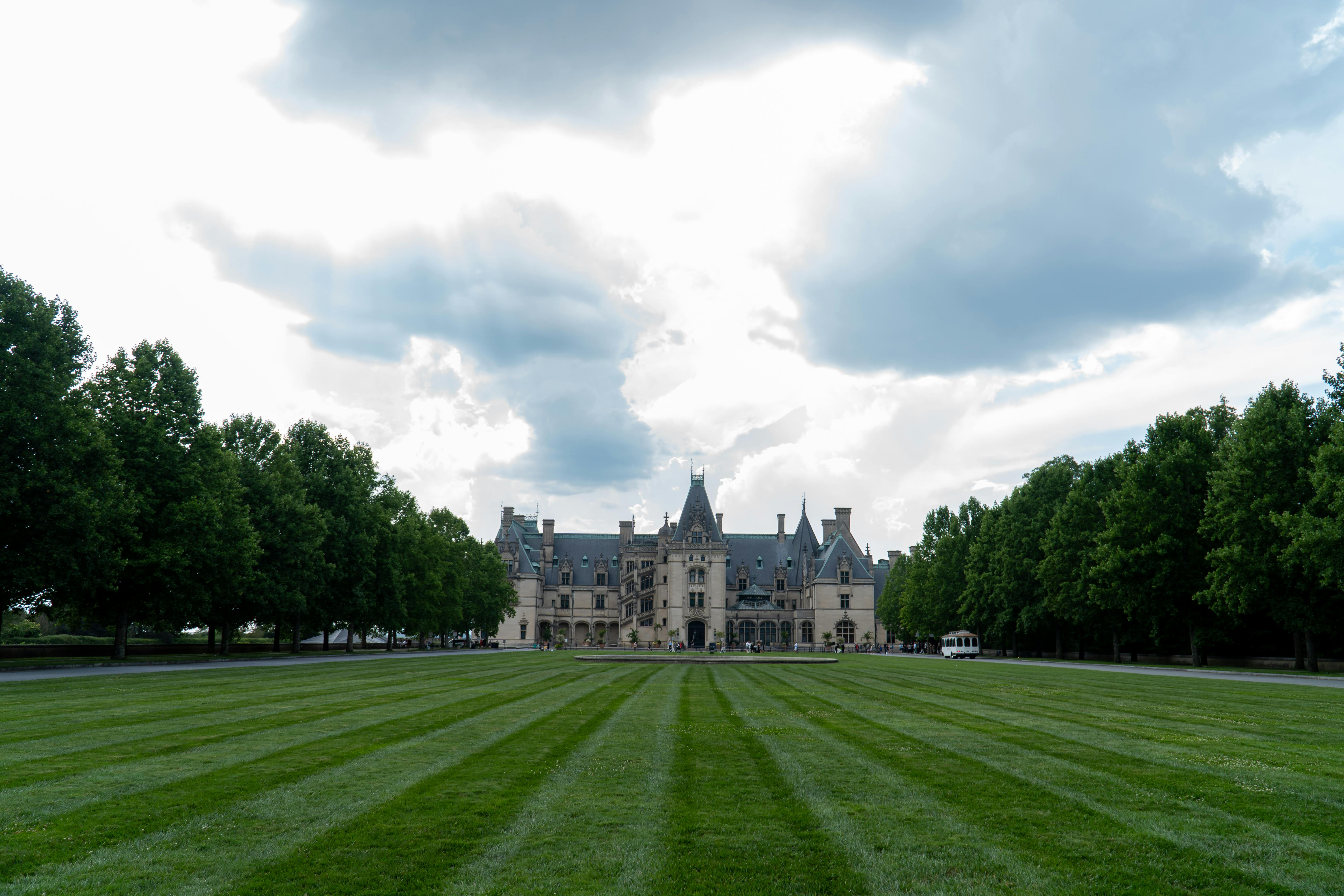 Asheville's Vibrant Arts Scene Draws Visitors Year-Round