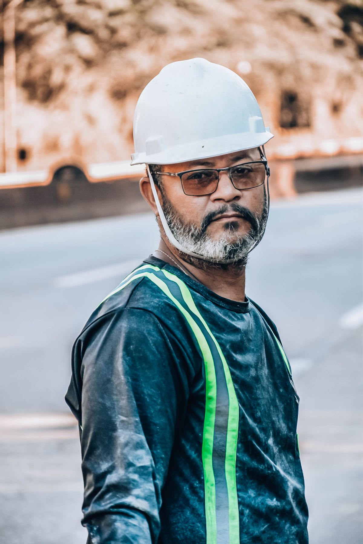 High visibility safety vest UK