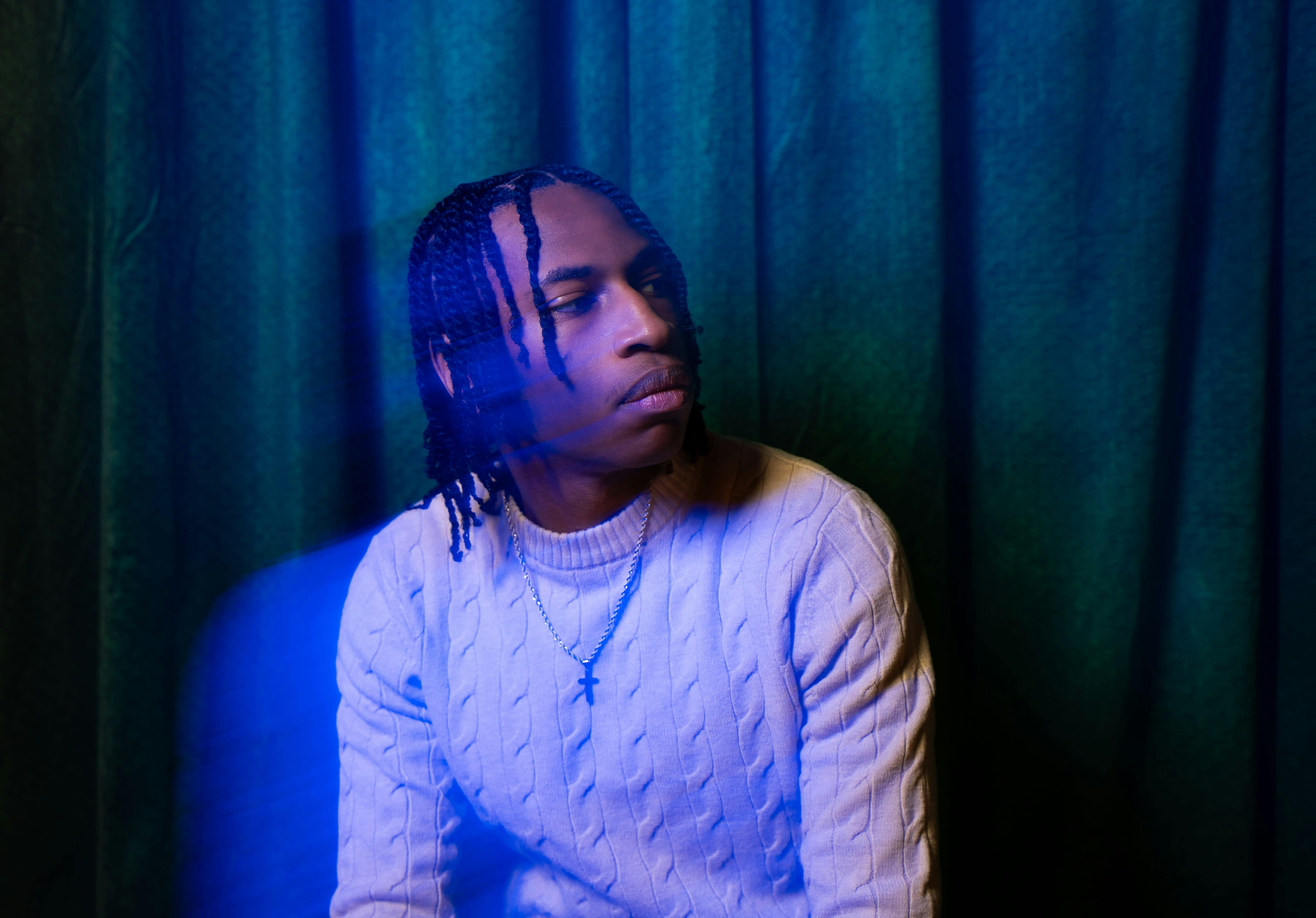 How Rap Reviews Shape Music Discovery in the Streaming Era — Photo by Anthony Dalesandro on Pexels