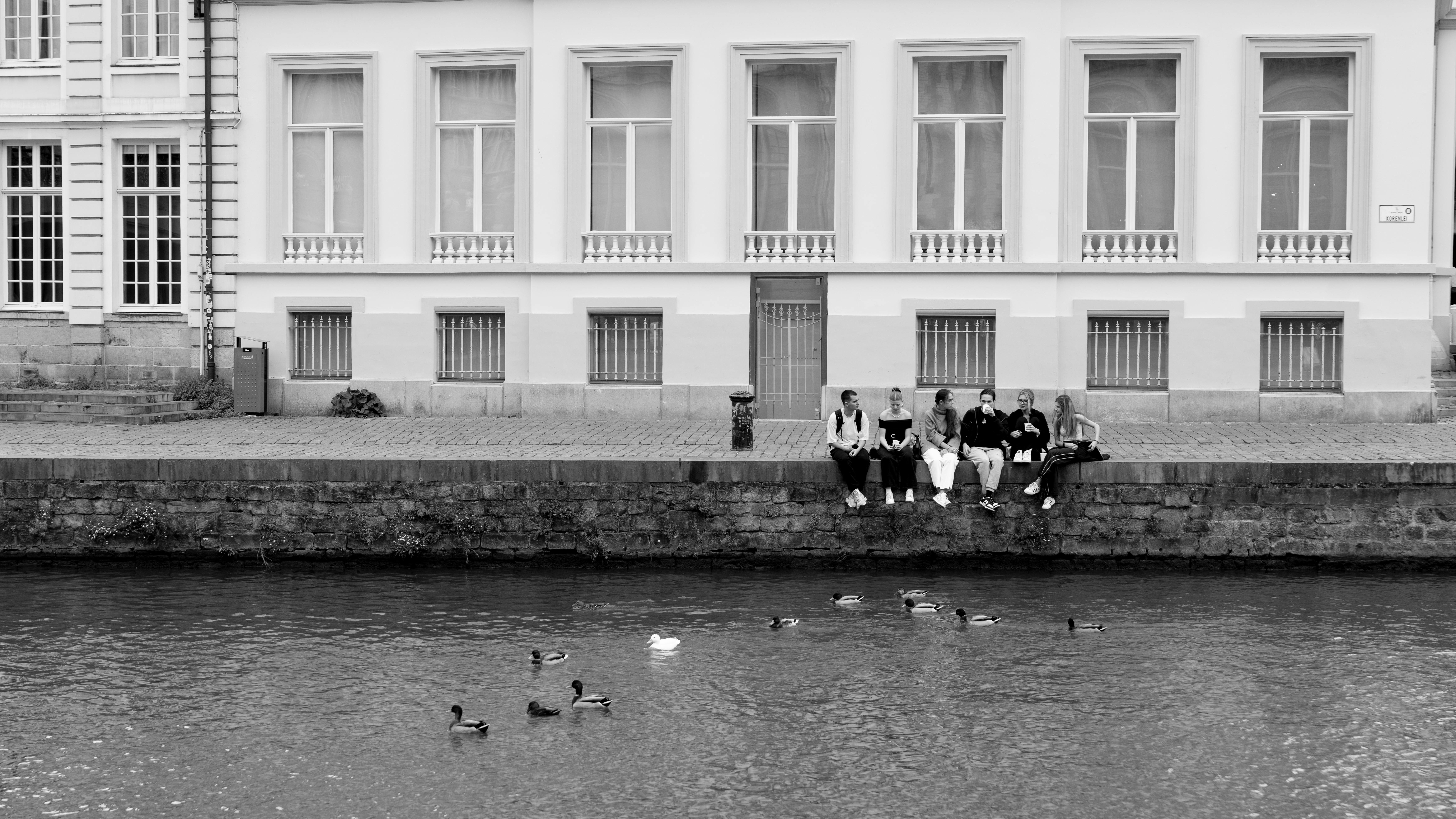 Ez Social Media List Building