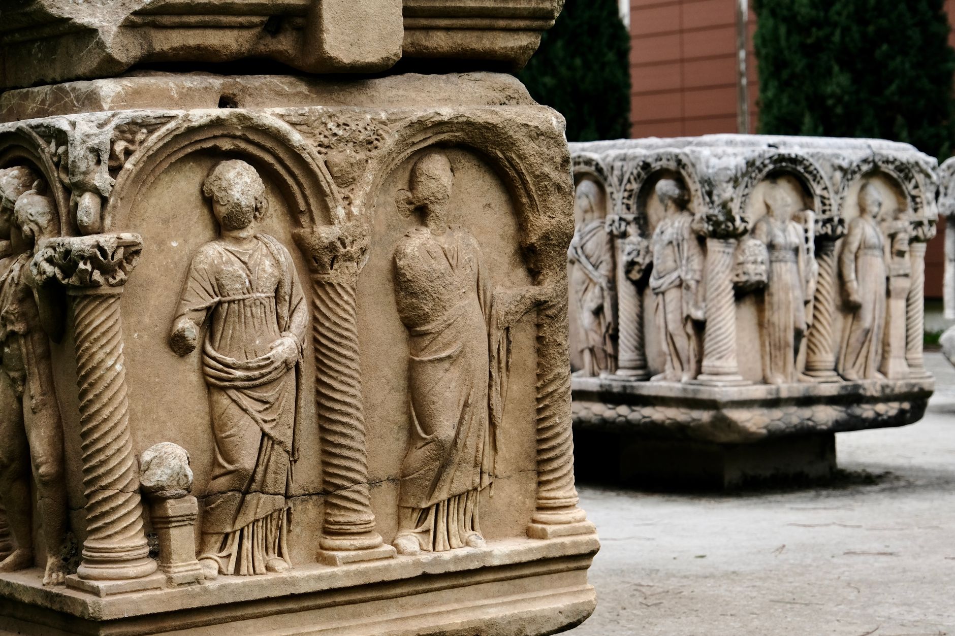 The City Built from Roman Defeat: What Bishapur Reveals About Sasanian Power and the Art of Imperial Humiliation