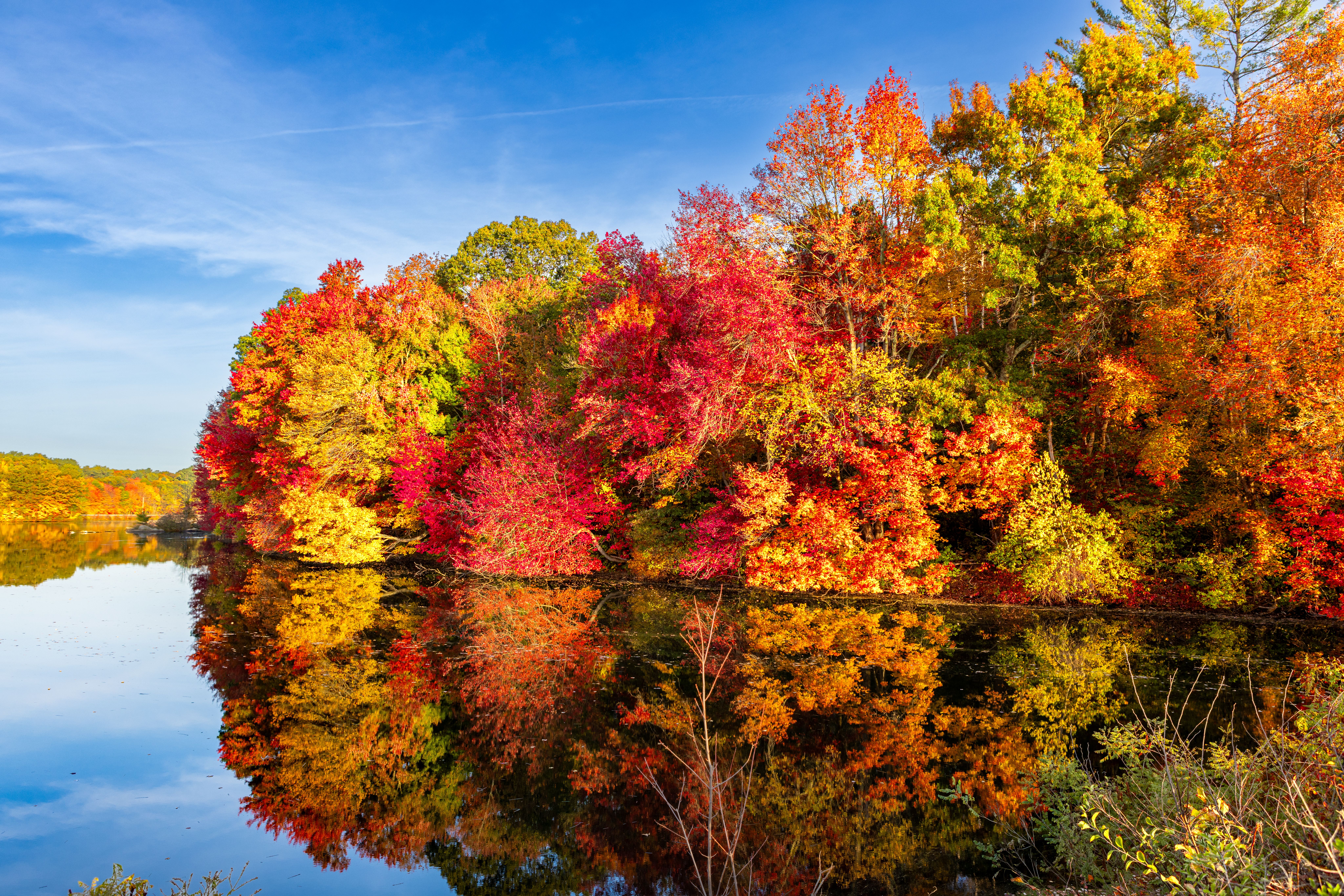 Autumn Travel Guide: Best Destinations for Stunning Fall Foliage